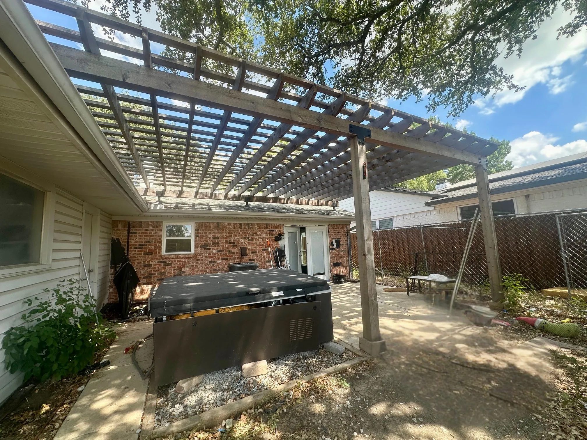 Single Family Residence For Sale in Dallas County , 4857 Preston Trail Drive, Mesquite, Texas 75150, 4 Bedroom, 2 Bathroom, 2 Garage spaces, 2,012 Sqft, built in 1971, mls#21378690, Real Estate Agent in Mesquite, Homes For Sale in Dallas county, Homes For Sale in Mesquite, Realtor in Mesquite Texas, Real Estate Brokerage Independent Realty Texas, Luminita Cordes Realtor
