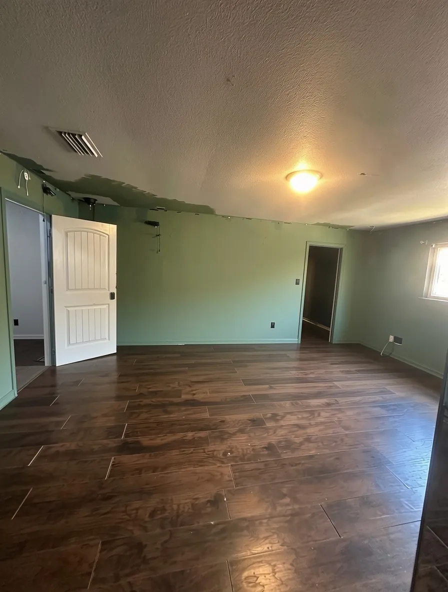 Single Family Residence For Sale in Dallas County , 4857 Preston Trail Drive, Mesquite, Texas 75150, 4 Bedroom, 2 Bathroom, 2 Garage spaces, 2,012 Sqft, built in 1971, mls#21378690, Real Estate Agent in Mesquite, Homes For Sale in Dallas county, Homes For Sale in Mesquite, Realtor in Mesquite Texas, Real Estate Brokerage Independent Realty Texas, Luminita Cordes Realtor