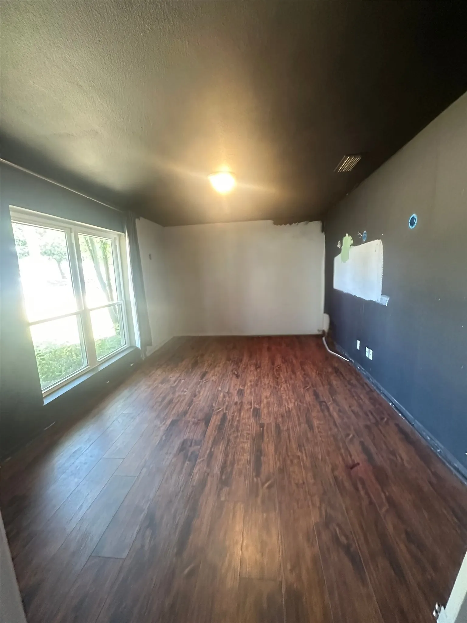 Single Family Residence For Sale in Dallas County , 4857 Preston Trail Drive, Mesquite, Texas 75150, 4 Bedroom, 2 Bathroom, 2 Garage spaces, 2,012 Sqft, built in 1971, mls#21378690, Real Estate Agent in Mesquite, Homes For Sale in Dallas county, Homes For Sale in Mesquite, Realtor in Mesquite Texas, Real Estate Brokerage Independent Realty Texas, Luminita Cordes Realtor