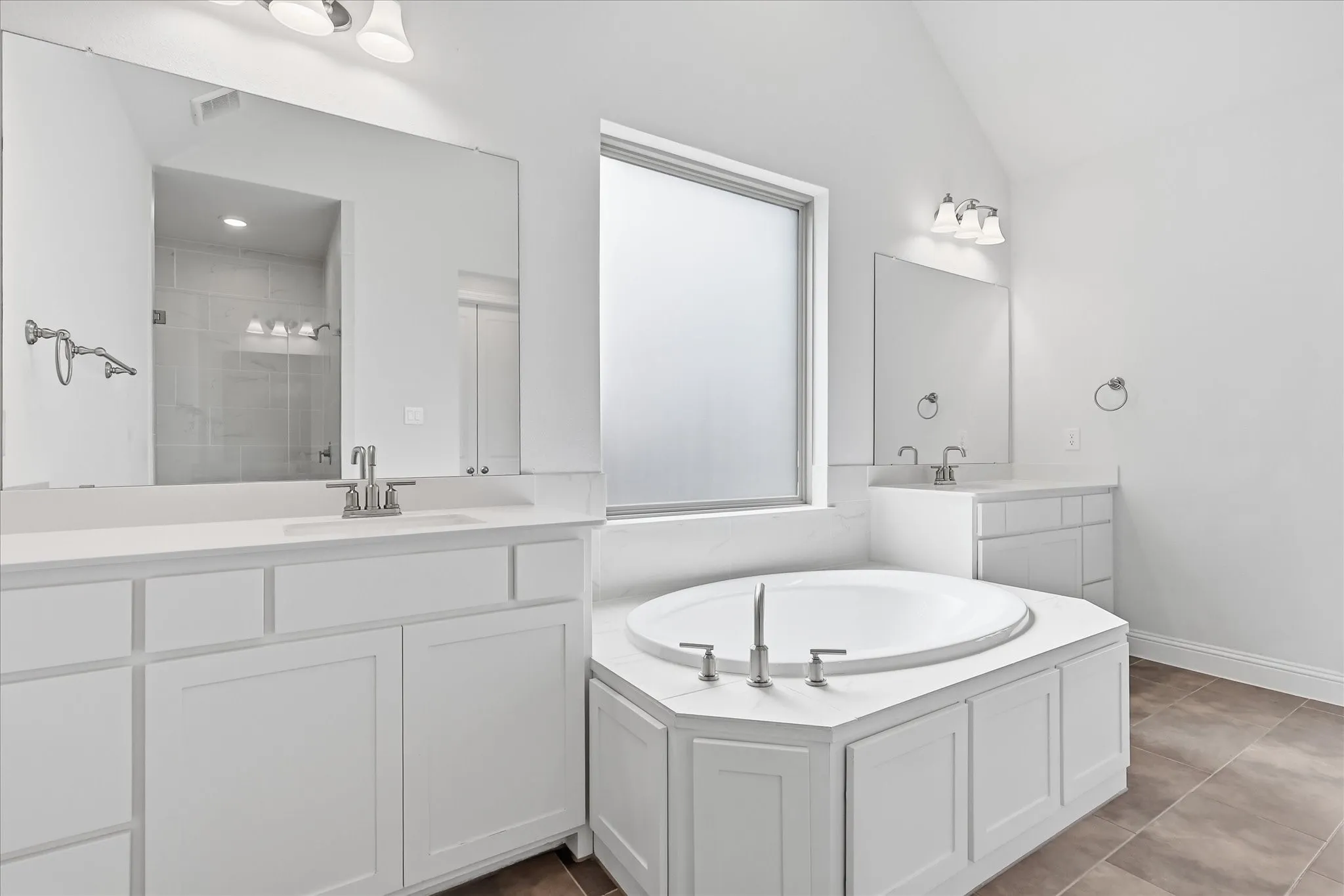 Single Family Residence For Sale in Denton County , 2504 Silver Leaf Drive, Northlake, Texas 76226, 4 Bedroom, 4 Bathroom, 3 Garage spaces, 3,211 Sqft, built in 2023, mls#21378300, Real Estate Agent in Northlake, Homes For Sale in Denton county, Homes For Sale in Northlake, Realtor in Northlake Texas, Real Estate Brokerage Independent Realty Texas, Luminita Cordes Realtor