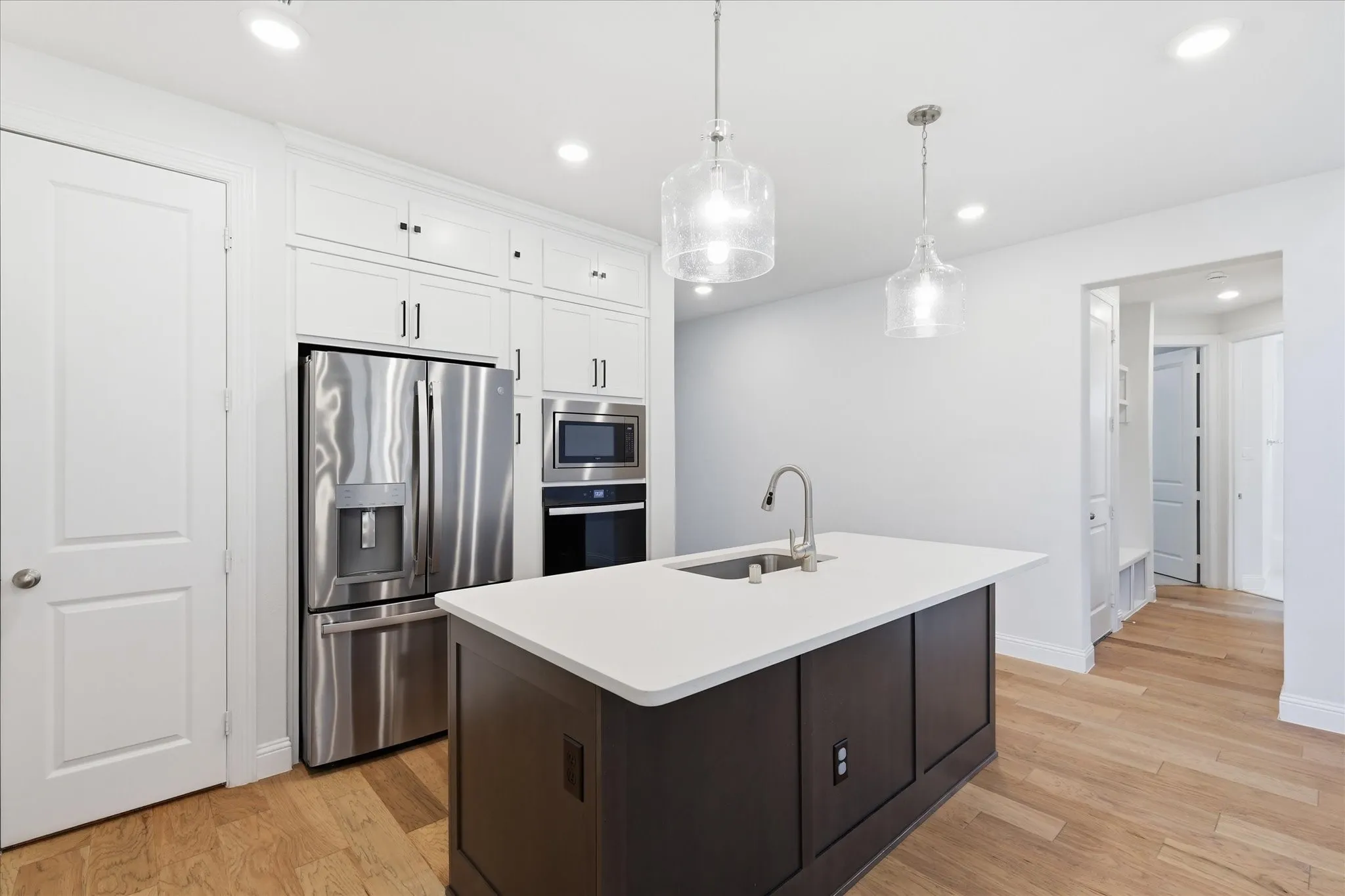 Single Family Residence For Sale in Denton County , 2504 Silver Leaf Drive, Northlake, Texas 76226, 4 Bedroom, 4 Bathroom, 3 Garage spaces, 3,211 Sqft, built in 2023, mls#21378300, Real Estate Agent in Northlake, Homes For Sale in Denton county, Homes For Sale in Northlake, Realtor in Northlake Texas, Real Estate Brokerage Independent Realty Texas, Luminita Cordes Realtor