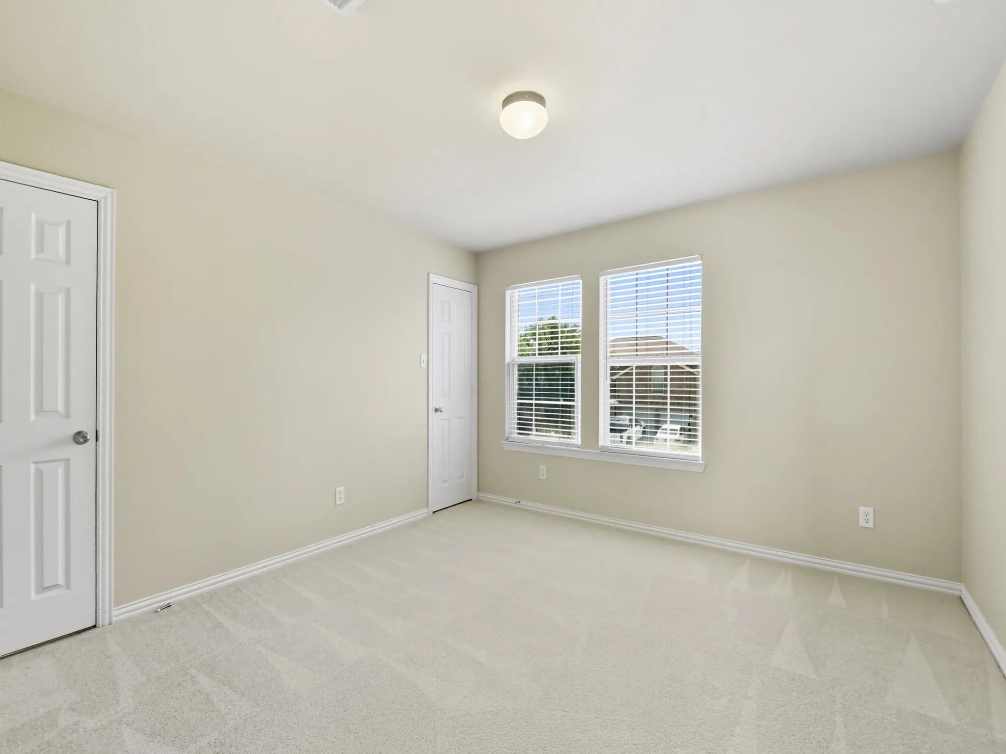 #4 upstairs bedroom