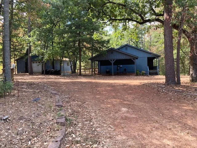 Single Family Residence For Sale in Wood County , 3071 Holly Trail East, Holly Lake Ranch, Texas 75765, 2 Bedroom, 2 Bathroom, 1 Garage spaces, 812 Sqft, built in 1994, mls#21378156, Real Estate Agent in Holly Lake Ranch, Homes For Sale in Wood county, Homes For Sale in Holly Lake Ranch, Realtor in Holly Lake Ranch Texas, Real Estate Brokerage Independent Realty Texas, Luminita Cordes Realtor