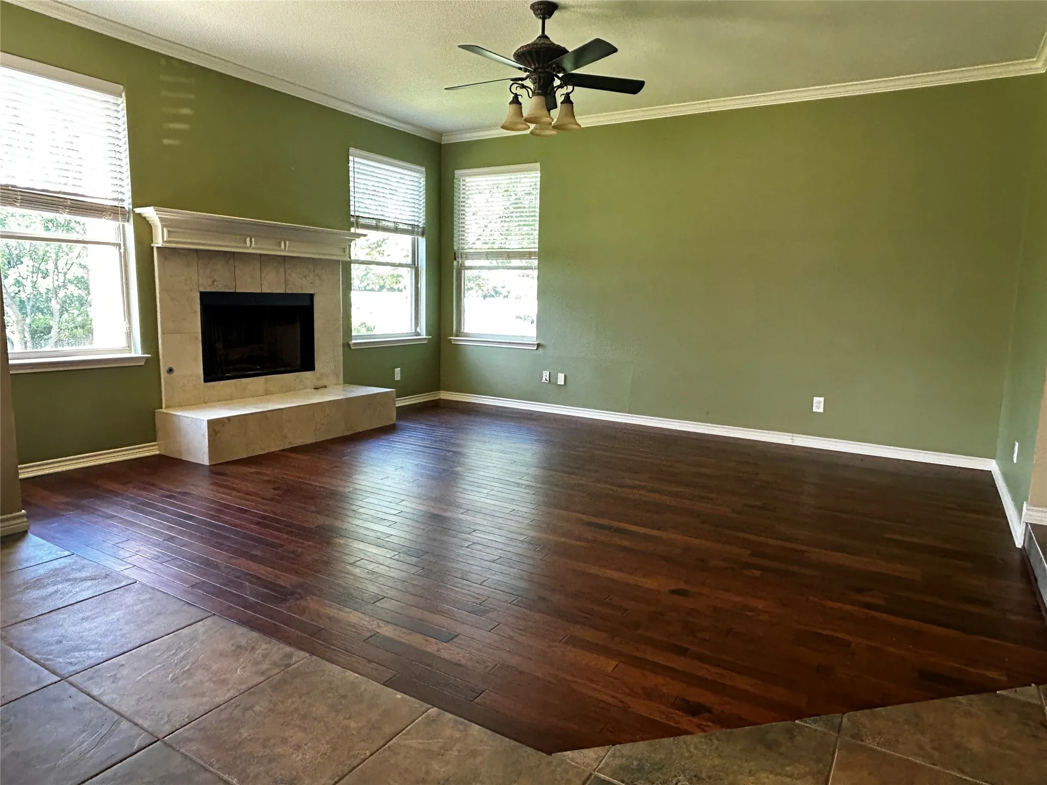 Single Family Residence For Rent in Collin County , 656 Water Oak Drive, Plano, Texas 75025, 4 Bedroom, 4 Bathroom, 2 Garage spaces, 3,242 Sqft, built in 1990, mls#21379339, Real Estate Agent in Plano, Homes For Rent in Collin county, Homes For Rent in Plano, Realtor in Plano Texas, Real Estate Brokerage Independent Realty Texas, Luminita Cordes Realtor