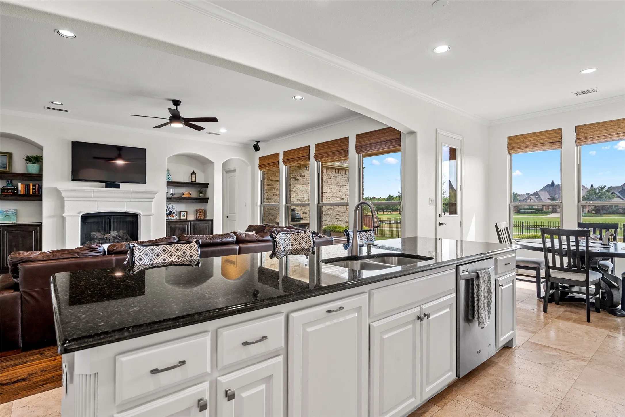 Single Family Residence For Sale in Denton County , 3404 Millbank, The Colony, Texas 75056, 4 Bedroom, 4 Bathroom, 2 Garage spaces, 3,648 Sqft, built in 2015, mls#21378279, Real Estate Agent in The Colony, Homes For Sale in Denton county, Homes For Sale in The Colony, Realtor in The Colony Texas, Real Estate Brokerage Independent Realty Texas, Luminita Cordes Realtor