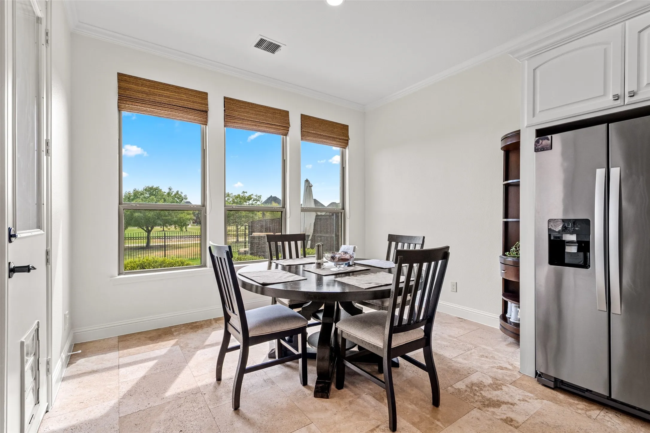 Single Family Residence For Sale in Denton County , 3404 Millbank, The Colony, Texas 75056, 4 Bedroom, 4 Bathroom, 2 Garage spaces, 3,648 Sqft, built in 2015, mls#21378279, Real Estate Agent in The Colony, Homes For Sale in Denton county, Homes For Sale in The Colony, Realtor in The Colony Texas, Real Estate Brokerage Independent Realty Texas, Luminita Cordes Realtor