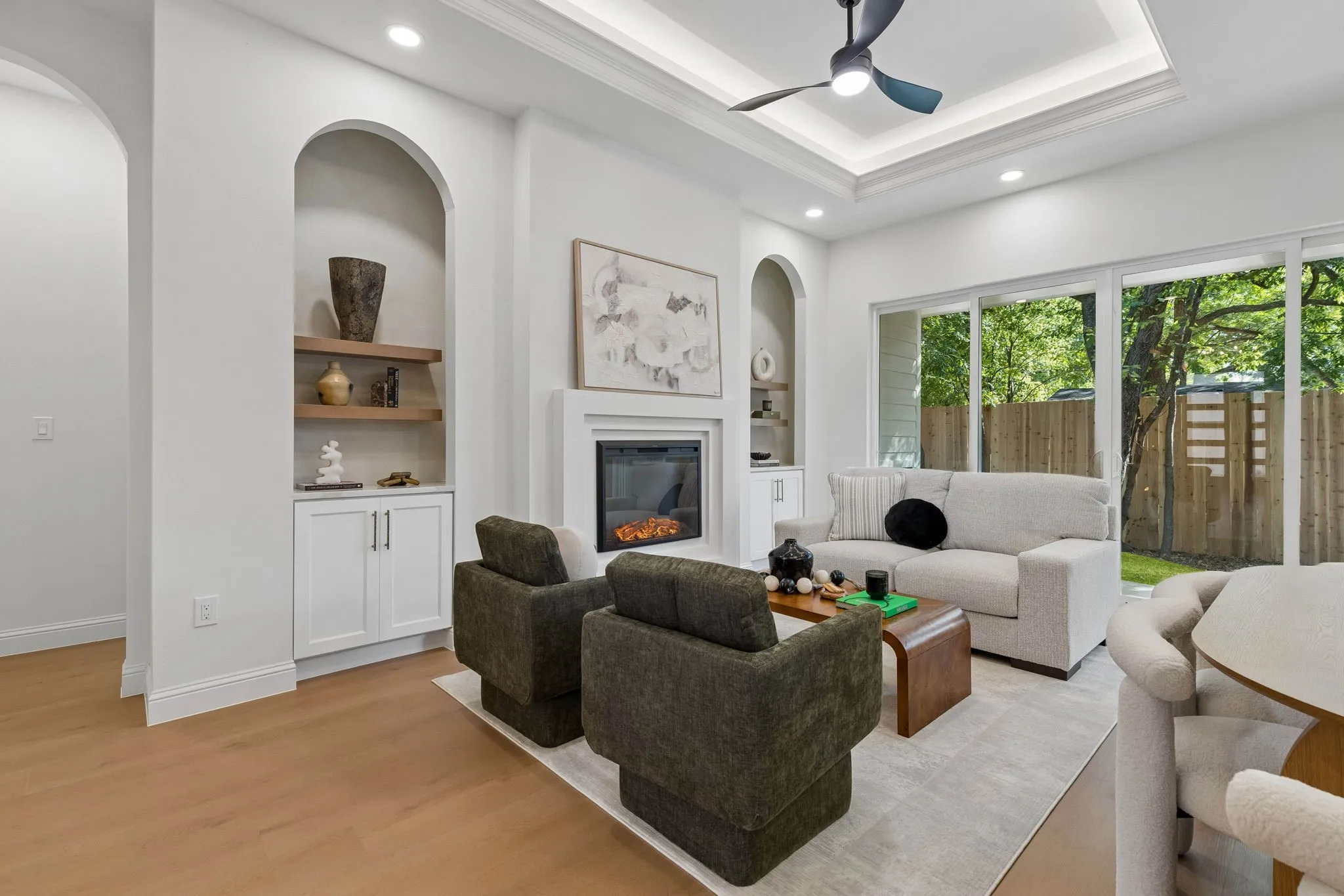 Single Family Residence For Sale in Ellis County , 202 Rosa Street, Waxahachie, Texas 75165, 3 Bedroom, 3 Bathroom, Garage spaces, 1,555 Sqft, built in 2026, mls#21379362, Real Estate Agent in Waxahachie, Homes For Sale in Ellis county, Homes For Sale in Waxahachie, Realtor in Waxahachie Texas, Real Estate Brokerage Independent Realty Texas, Luminita Cordes Realtor