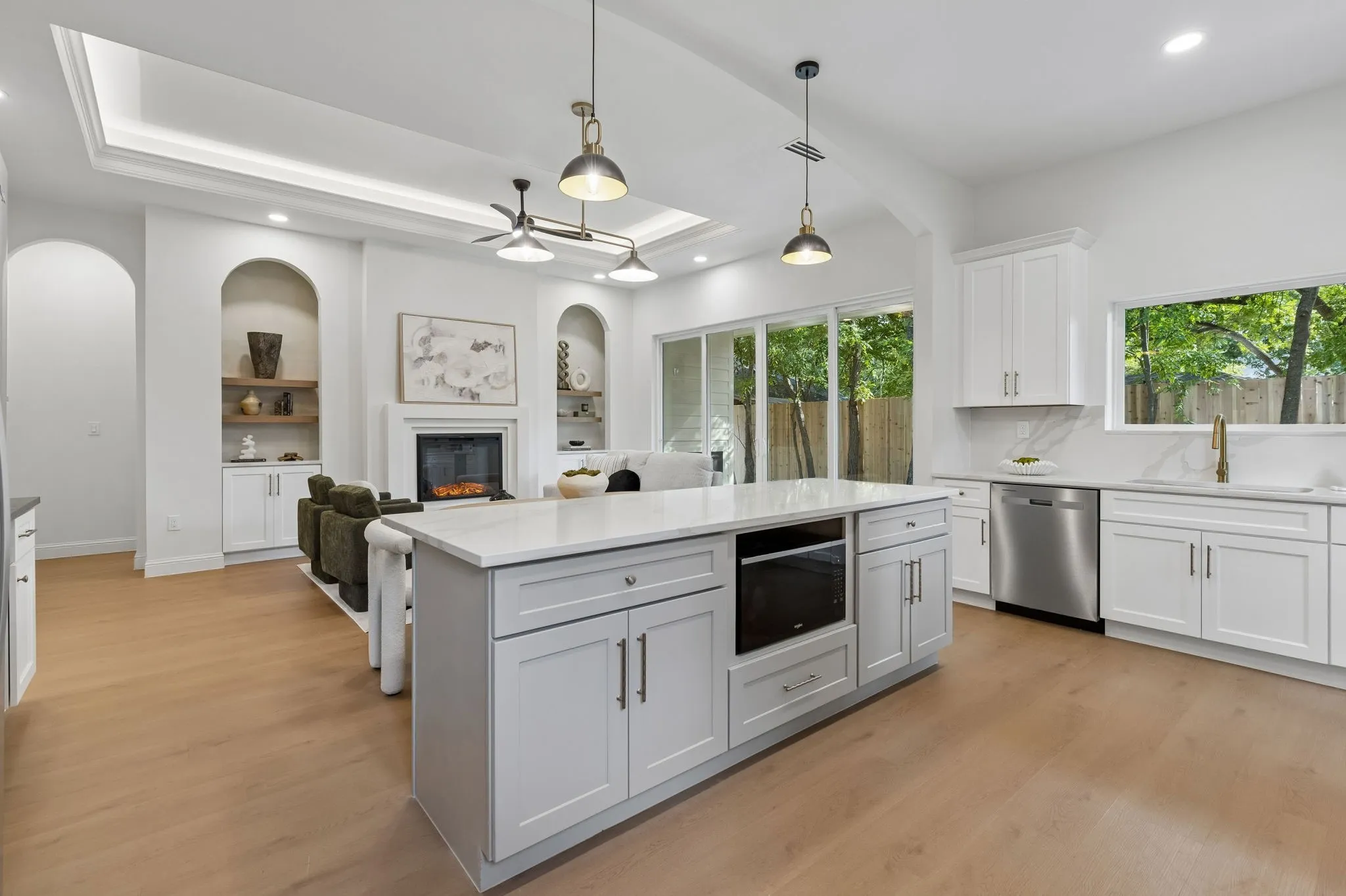 Single Family Residence For Sale in Ellis County , 202 Rosa Street, Waxahachie, Texas 75165, 3 Bedroom, 3 Bathroom, Garage spaces, 1,555 Sqft, built in 2026, mls#21379362, Real Estate Agent in Waxahachie, Homes For Sale in Ellis county, Homes For Sale in Waxahachie, Realtor in Waxahachie Texas, Real Estate Brokerage Independent Realty Texas, Luminita Cordes Realtor