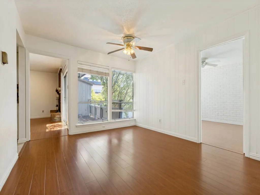 Condominium For Sale in Dallas County , 4347 Dickason Avenue 217, Dallas, Texas 75219, 2 Bedroom, 2 Bathroom, 2 Garage spaces, 928 Sqft, built in 1965, mls#21379367, Real Estate Agent in Dallas, Homes For Sale in Dallas county, Homes For Sale in Dallas, Realtor in Dallas Texas, Real Estate Brokerage Independent Realty Texas, Luminita Cordes Realtor