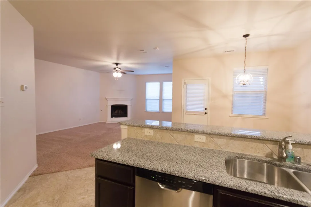 Single Family Residence For Rent in Collin County , 405 Riverstone Way, Mc Kinney, Texas 75072, 4 Bedroom, 3 Bathroom, 2 Garage spaces, 2,928 Sqft, built in 2012, mls#21374330, Real Estate Agent in Mc Kinney, Homes For Rent in Collin county, Homes For Rent in Mc Kinney, Realtor in Mc Kinney Texas, Real Estate Brokerage Independent Realty Texas, Luminita Cordes Realtor