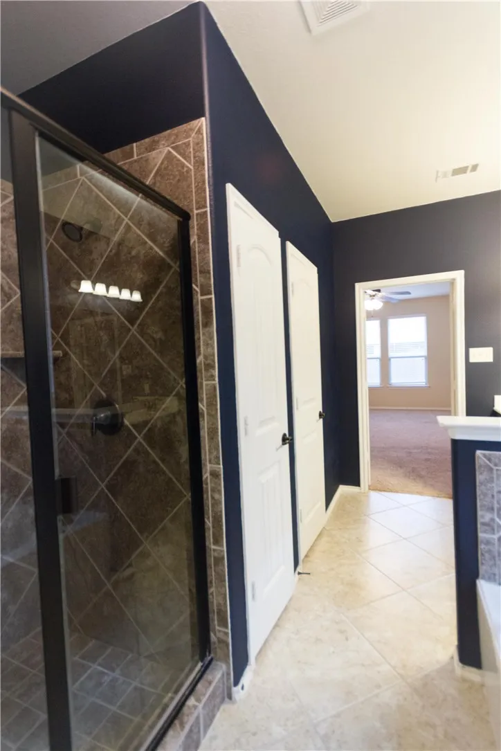 Single Family Residence For Rent in Collin County , 405 Riverstone Way, Mc Kinney, Texas 75072, 4 Bedroom, 3 Bathroom, 2 Garage spaces, 2,928 Sqft, built in 2012, mls#21374330, Real Estate Agent in Mc Kinney, Homes For Rent in Collin county, Homes For Rent in Mc Kinney, Realtor in Mc Kinney Texas, Real Estate Brokerage Independent Realty Texas, Luminita Cordes Realtor