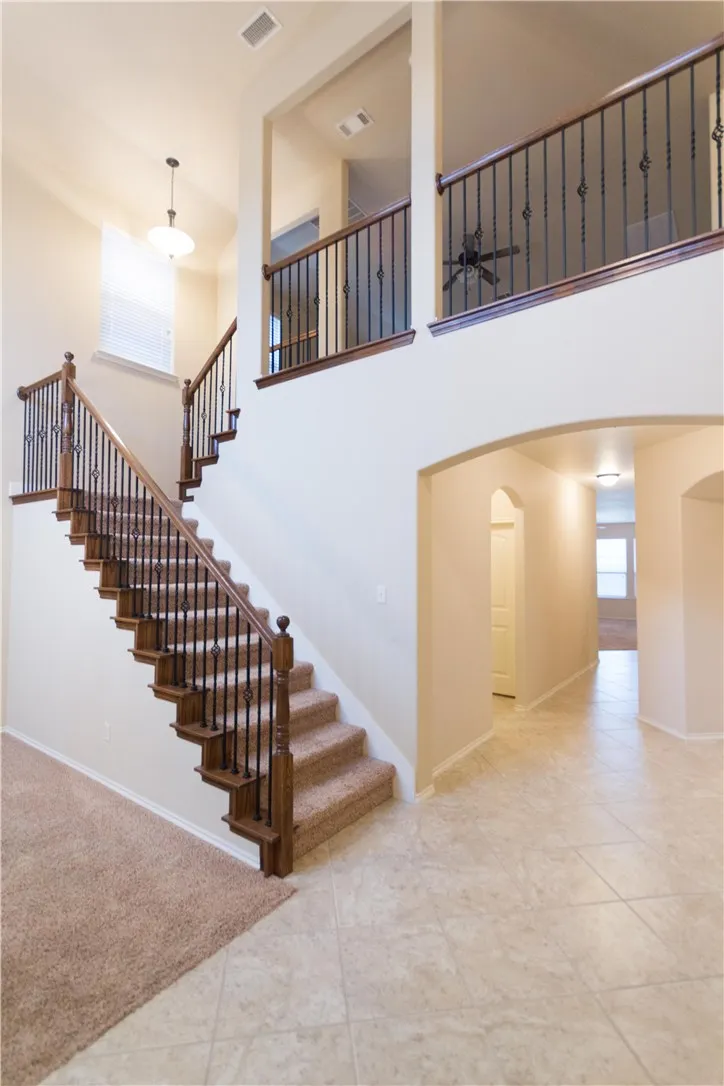 Single Family Residence For Rent in Collin County , 405 Riverstone Way, Mc Kinney, Texas 75072, 4 Bedroom, 3 Bathroom, 2 Garage spaces, 2,928 Sqft, built in 2012, mls#21374330, Real Estate Agent in Mc Kinney, Homes For Rent in Collin county, Homes For Rent in Mc Kinney, Realtor in Mc Kinney Texas, Real Estate Brokerage Independent Realty Texas, Luminita Cordes Realtor