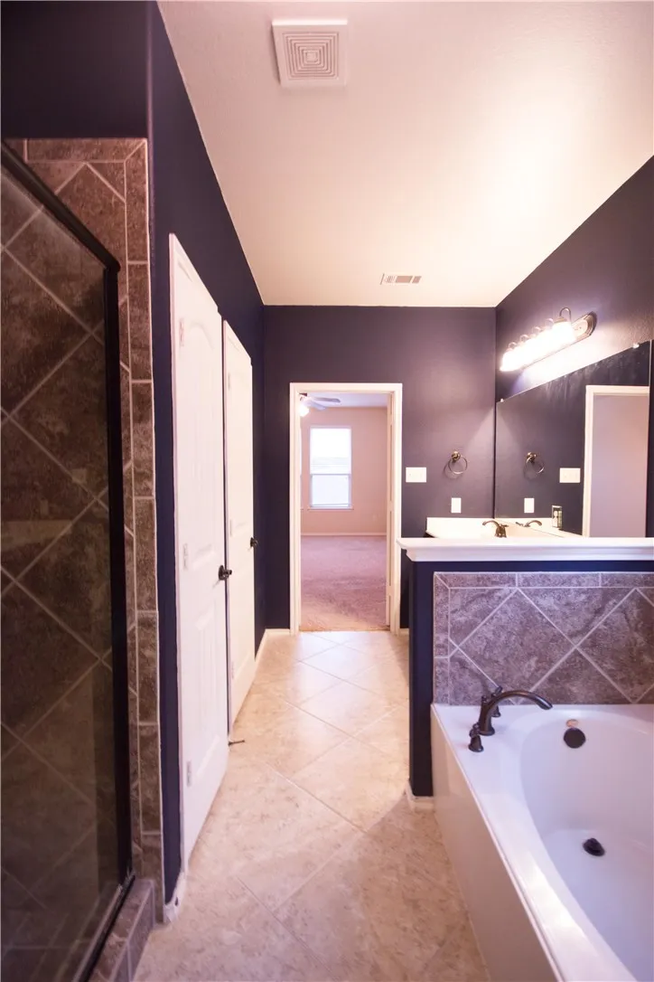 Single Family Residence For Rent in Collin County , 405 Riverstone Way, Mc Kinney, Texas 75072, 4 Bedroom, 3 Bathroom, 2 Garage spaces, 2,928 Sqft, built in 2012, mls#21374330, Real Estate Agent in Mc Kinney, Homes For Rent in Collin county, Homes For Rent in Mc Kinney, Realtor in Mc Kinney Texas, Real Estate Brokerage Independent Realty Texas, Luminita Cordes Realtor