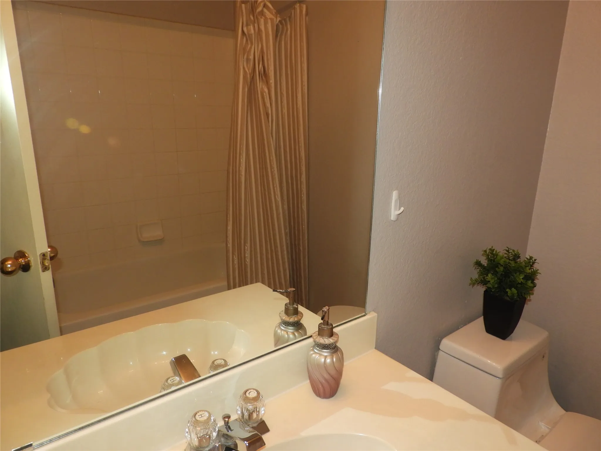 Primary Bathroom with double sinks, garden tub and standing shower.