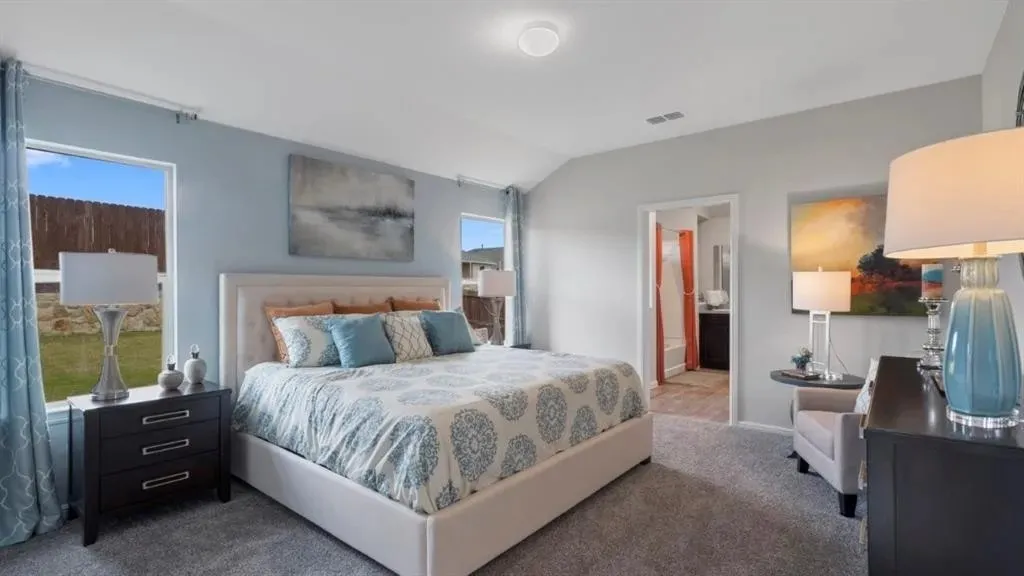Vaulted ceiling with a flush-mount light fixture