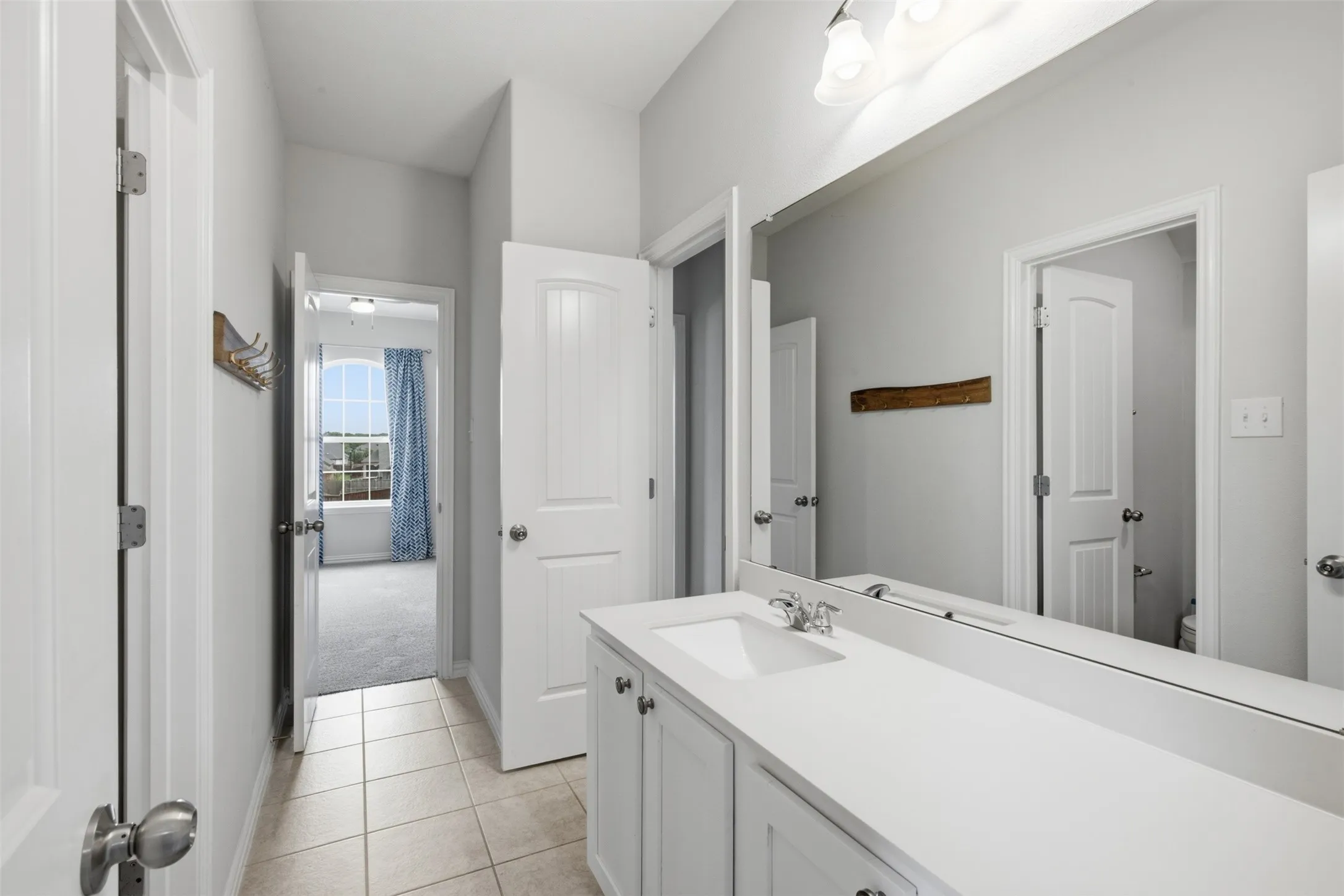 Single Family Residence For Rent in Denton County , 1121 Spanish Dove Drive, Little Elm, Texas 75068, 3 Bedroom, 3 Bathroom, 2 Garage spaces, 2,695 Sqft, built in 2019, mls#21378734, Real Estate Agent in Little Elm, Homes For Rent in Denton county, Homes For Rent in Little Elm, Realtor in Little Elm Texas, Real Estate Brokerage Independent Realty Texas, Luminita Cordes Realtor