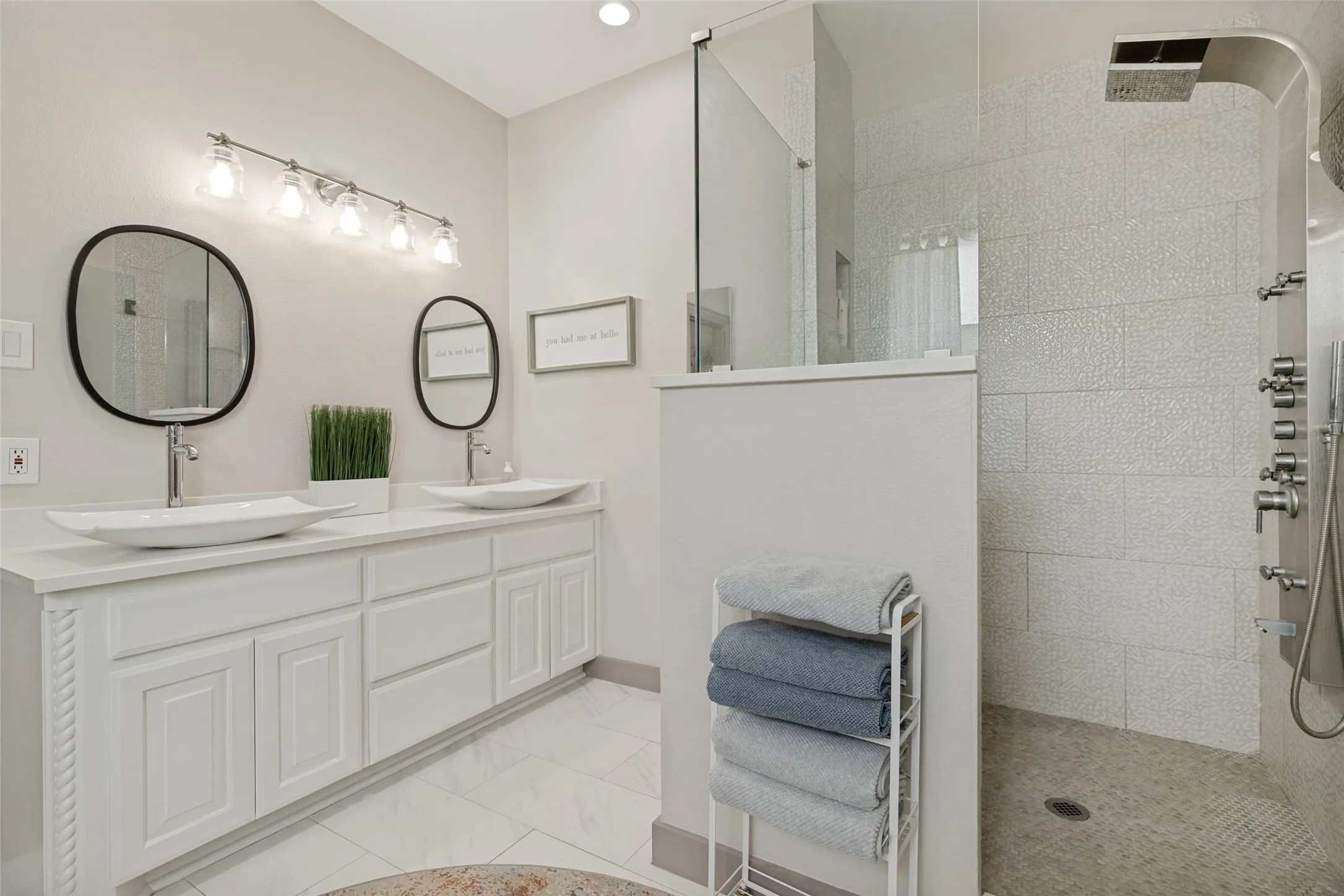 Single Family Residence For Rent in Collin County , 1177 LONE STAR Road, Celina, Texas 75009, 4 Bedroom, 3 Bathroom, 2 Garage spaces, 2,689 Sqft, built in 2004, mls#21376523, Real Estate Agent in Celina, Homes For Rent in Collin county, Homes For Rent in Celina, Realtor in Celina Texas, Real Estate Brokerage Independent Realty Texas, Luminita Cordes Realtor