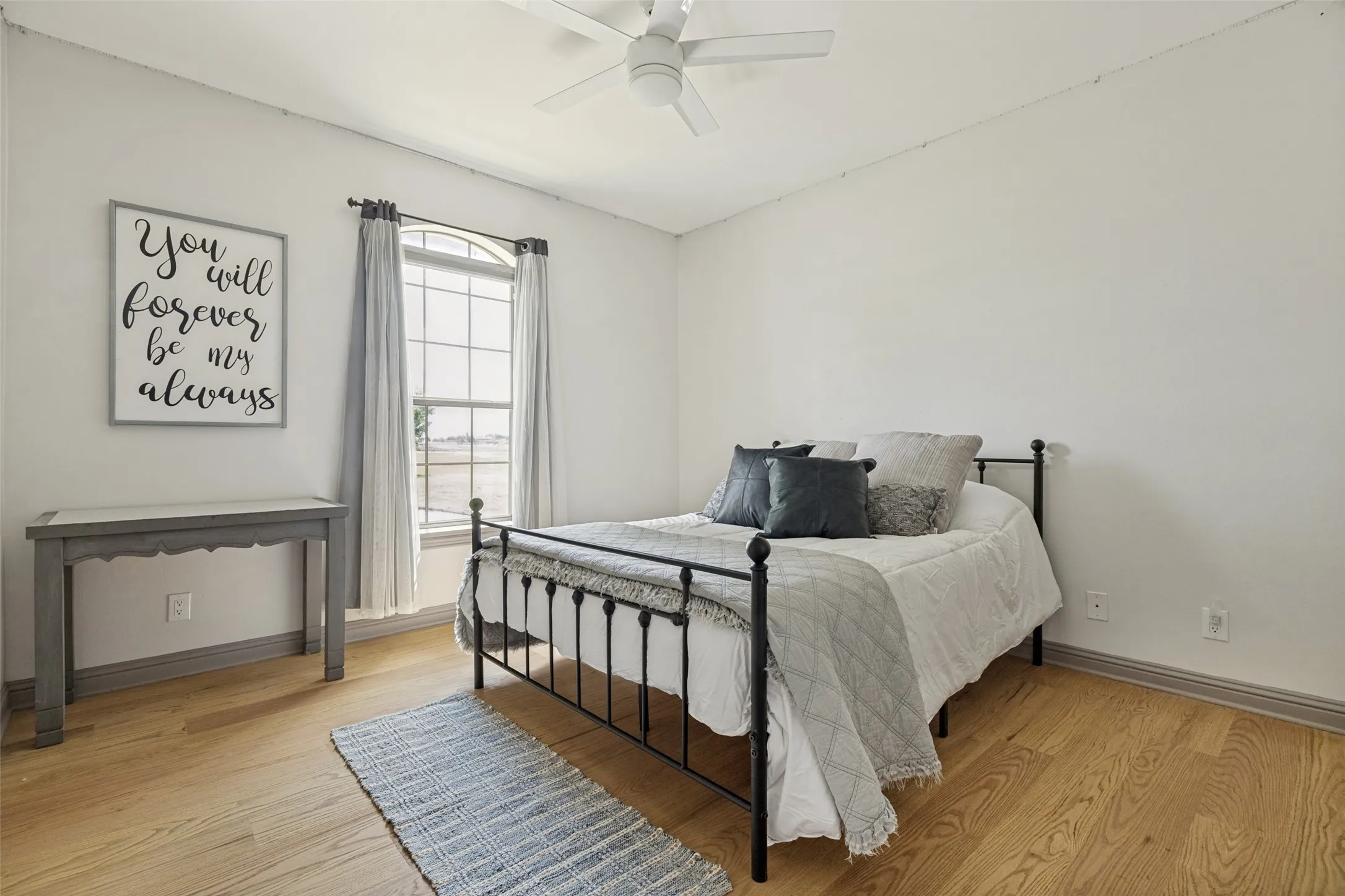 Single Family Residence For Rent in Collin County , 1177 LONE STAR Road, Celina, Texas 75009, 4 Bedroom, 3 Bathroom, 2 Garage spaces, 2,689 Sqft, built in 2004, mls#21376523, Real Estate Agent in Celina, Homes For Rent in Collin county, Homes For Rent in Celina, Realtor in Celina Texas, Real Estate Brokerage Independent Realty Texas, Luminita Cordes Realtor