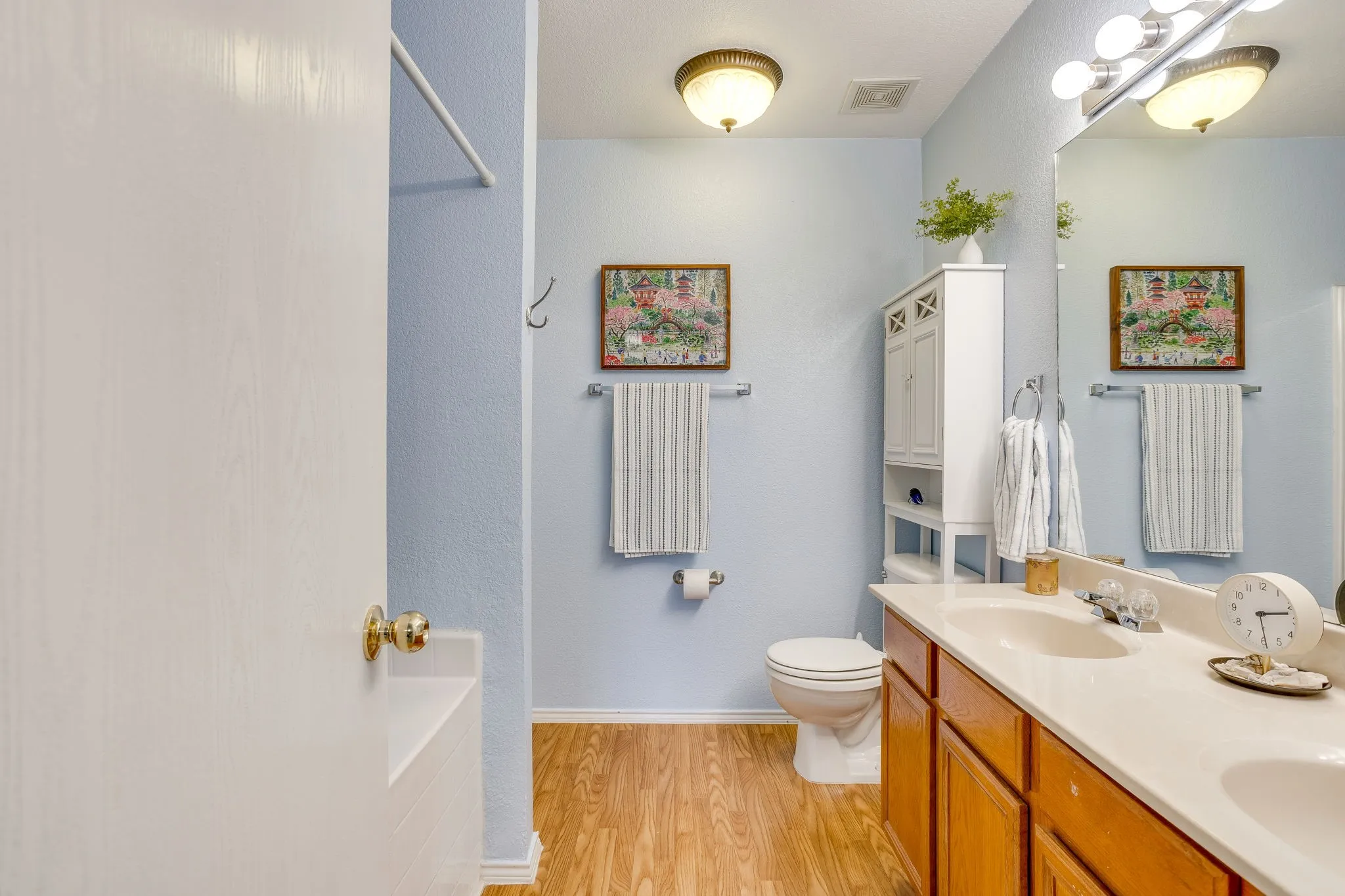 Single Family Residence For Sale in Tarrant County , 161 Adams Drive, Crowley, Texas 76036, 3 Bedroom, 2 Bathroom, 2 Garage spaces, 1,530 Sqft, built in 2002, mls#21379206, Real Estate Agent in Crowley, Homes For Sale in Tarrant county, Homes For Sale in Crowley, Realtor in Crowley Texas, Real Estate Brokerage Independent Realty Texas, Luminita Cordes Realtor