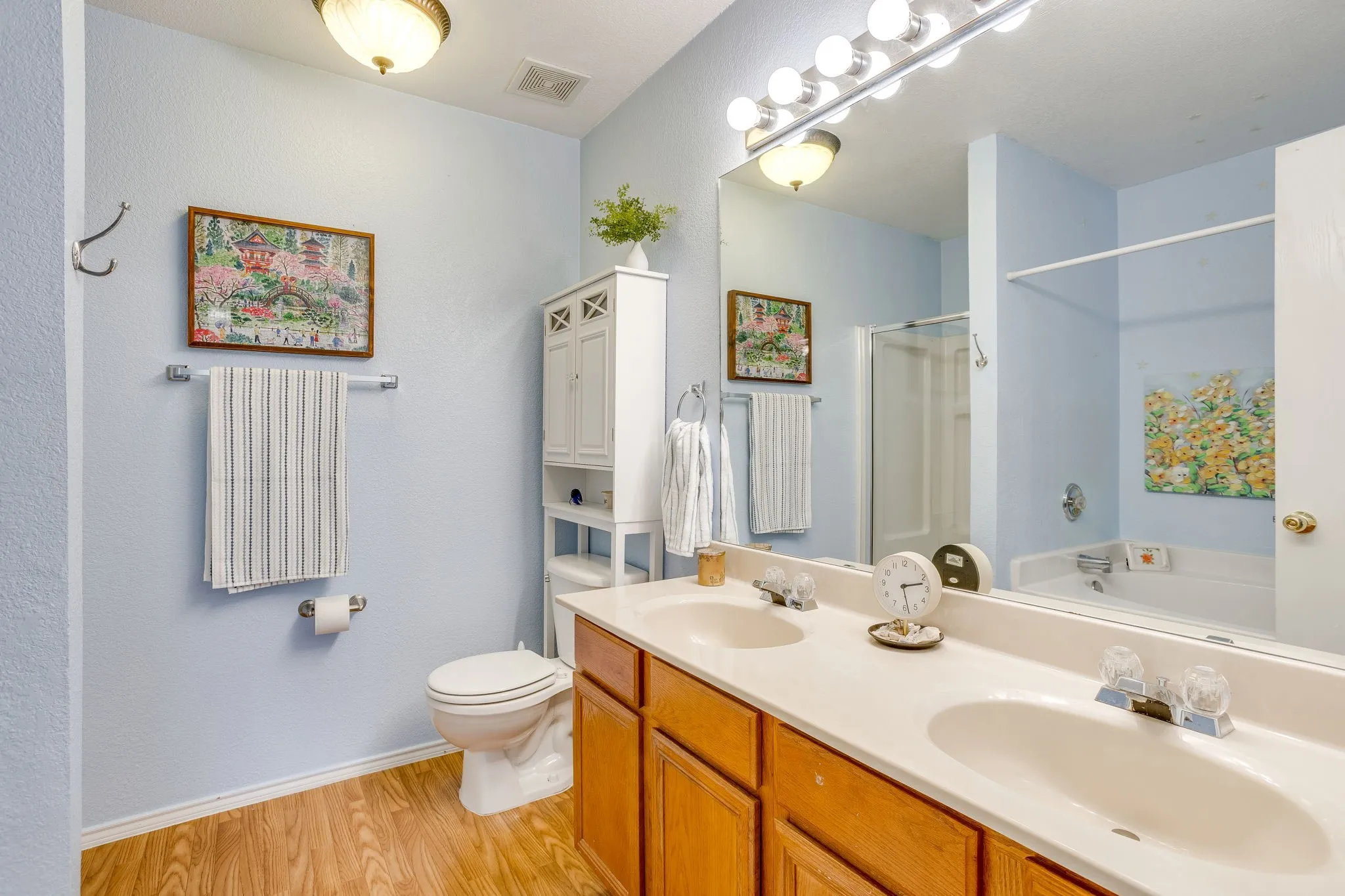 Single Family Residence For Sale in Tarrant County , 161 Adams Drive, Crowley, Texas 76036, 3 Bedroom, 2 Bathroom, 2 Garage spaces, 1,530 Sqft, built in 2002, mls#21379206, Real Estate Agent in Crowley, Homes For Sale in Tarrant county, Homes For Sale in Crowley, Realtor in Crowley Texas, Real Estate Brokerage Independent Realty Texas, Luminita Cordes Realtor