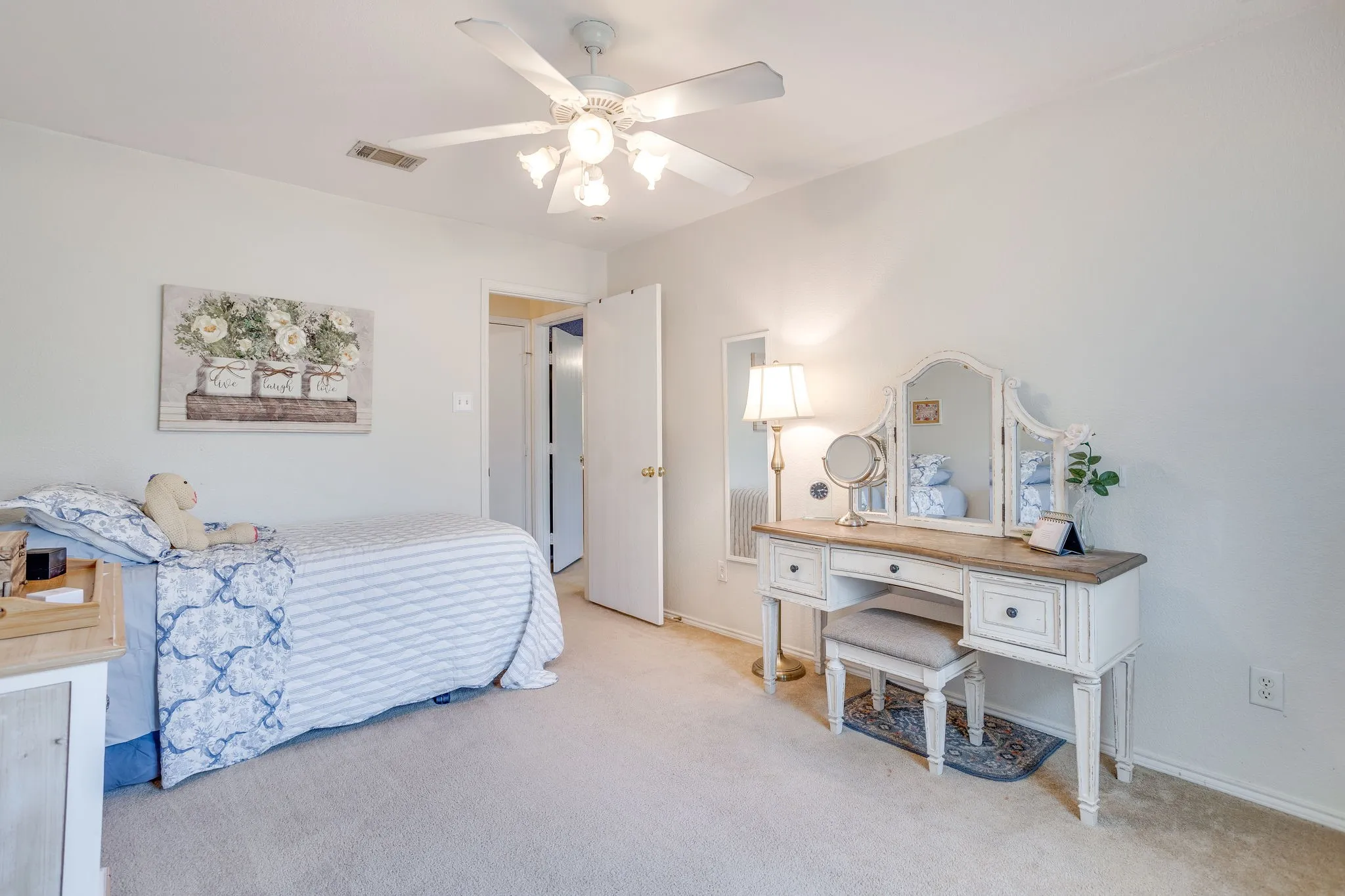 Single Family Residence For Sale in Tarrant County , 161 Adams Drive, Crowley, Texas 76036, 3 Bedroom, 2 Bathroom, 2 Garage spaces, 1,530 Sqft, built in 2002, mls#21379206, Real Estate Agent in Crowley, Homes For Sale in Tarrant county, Homes For Sale in Crowley, Realtor in Crowley Texas, Real Estate Brokerage Independent Realty Texas, Luminita Cordes Realtor