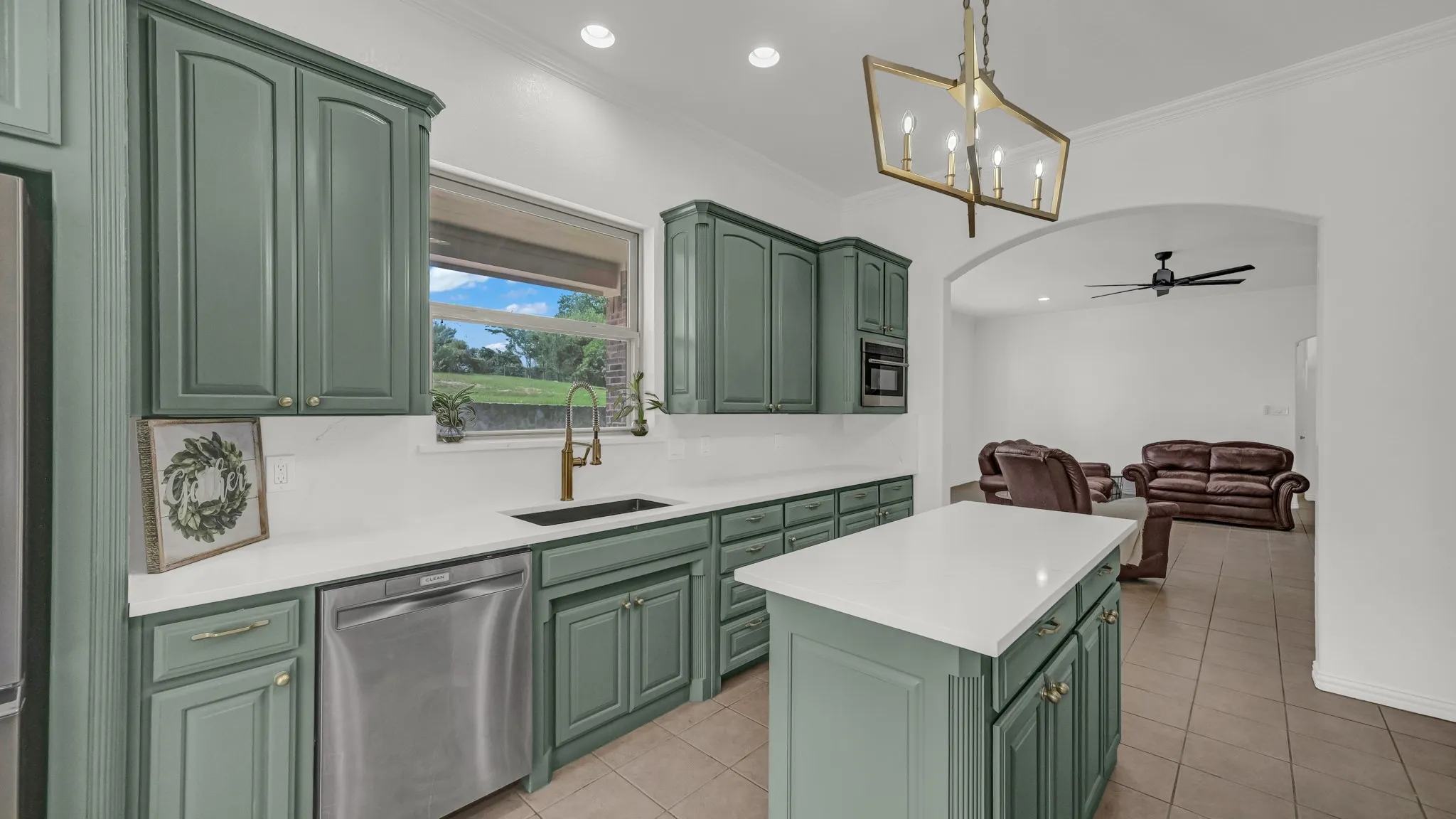 Single Family Residence For Sale in Parker County , 381 Creek Bend Drive, Aledo, Texas 76008, 5 Bedroom, 4 Bathroom, 3 Garage spaces, 4,315 Sqft, built in 2005, mls#21379330, Real Estate Agent in Aledo, Homes For Sale in Parker county, Homes For Sale in Aledo, Realtor in Aledo Texas, Real Estate Brokerage Independent Realty Texas, Luminita Cordes Realtor