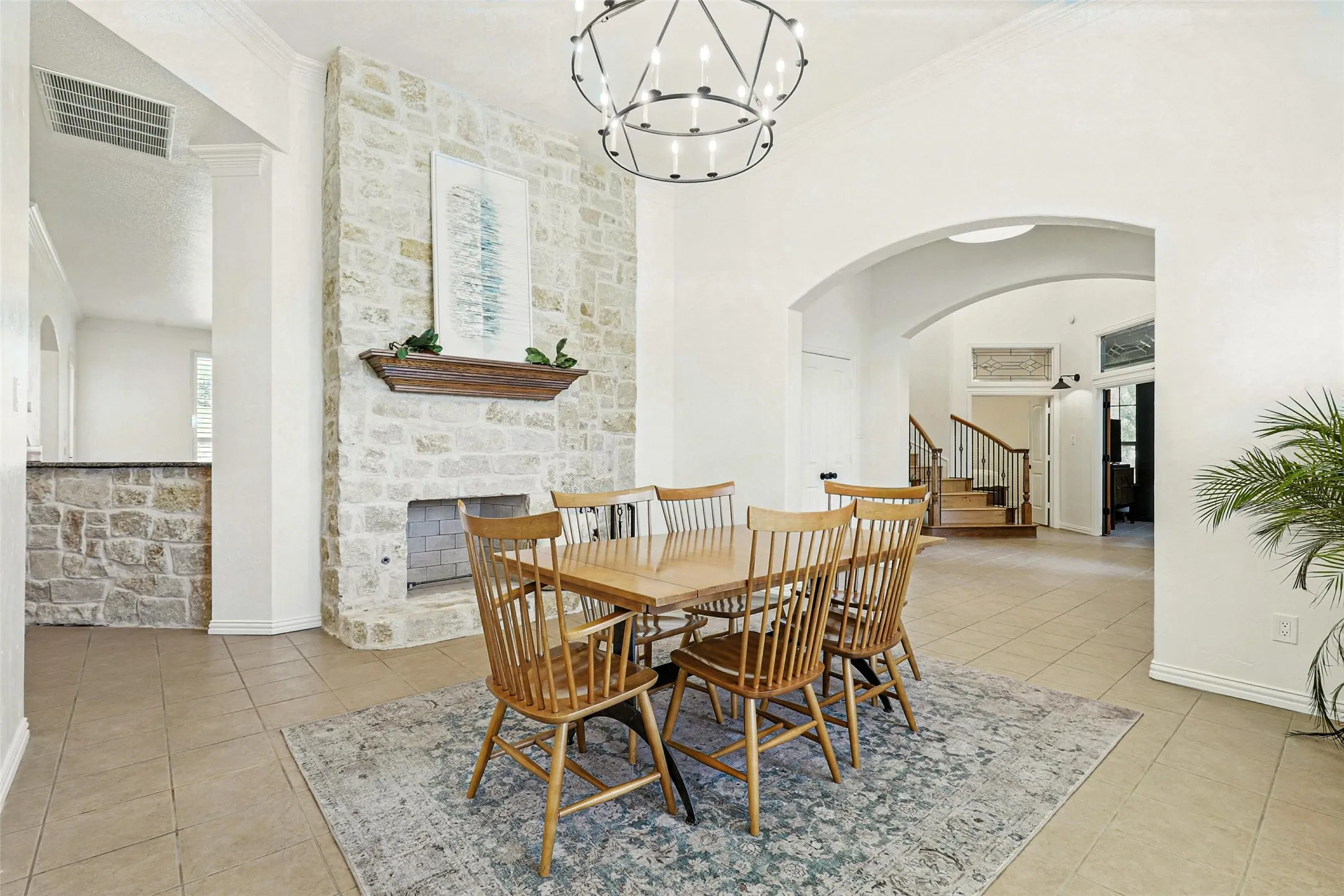 Single Family Residence For Sale in Parker County , 381 Creek Bend Drive, Aledo, Texas 76008, 5 Bedroom, 4 Bathroom, 3 Garage spaces, 4,315 Sqft, built in 2005, mls#21379330, Real Estate Agent in Aledo, Homes For Sale in Parker county, Homes For Sale in Aledo, Realtor in Aledo Texas, Real Estate Brokerage Independent Realty Texas, Luminita Cordes Realtor