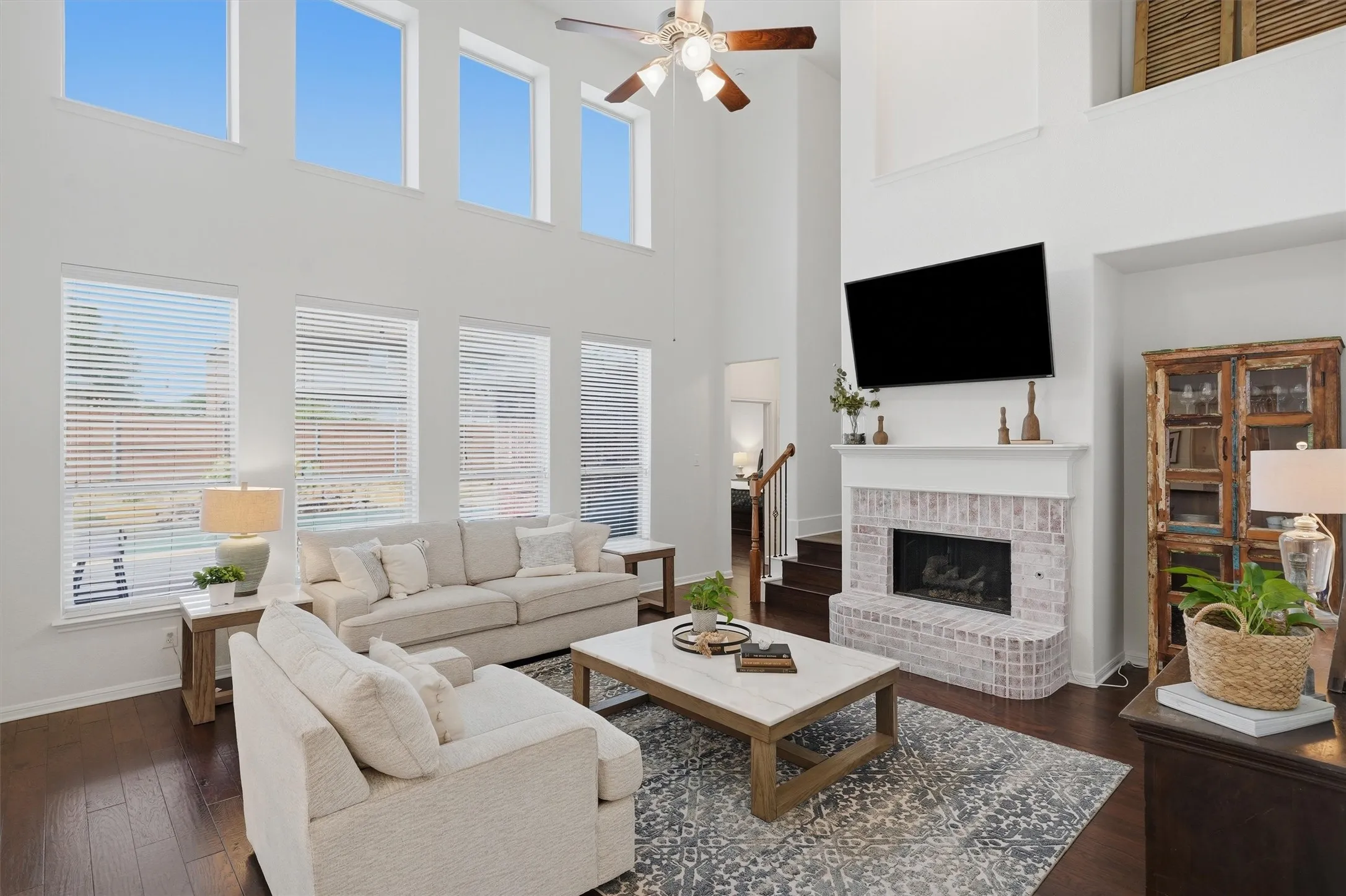 Single Family Residence For Sale in Denton County , 15821 Bent Rose Way, Fort Worth, Texas 76177, 4 Bedroom, 3 Bathroom, 3 Garage spaces, 3,247 Sqft, built in 2010, mls#21367014, Real Estate Agent in Fort Worth, Homes For Sale in Denton county, Homes For Sale in Fort Worth, Realtor in Fort Worth Texas, Real Estate Brokerage Independent Realty Texas, Luminita Cordes Realtor