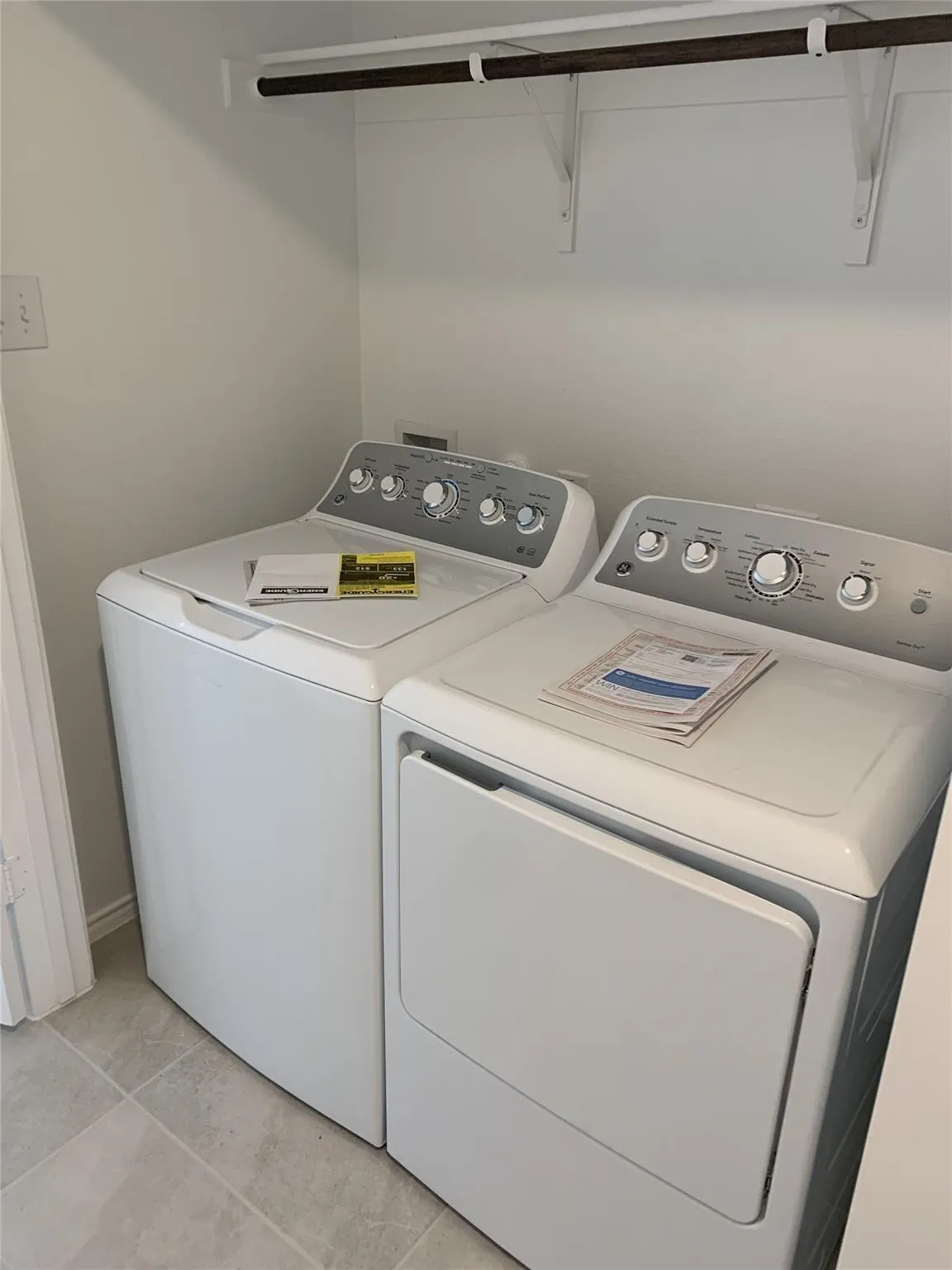 Single Family Residence For Rent in Collin County , 1230 Cherry Bark Drive, Princeton, Texas 75407, 3 Bedroom, 2 Bathroom, 2 Garage spaces, 1,440 Sqft, built in 2023, mls#21379390, Real Estate Agent in Princeton, Homes For Rent in Collin county, Homes For Rent in Princeton, Realtor in Princeton Texas, Real Estate Brokerage Independent Realty Texas, Luminita Cordes Realtor