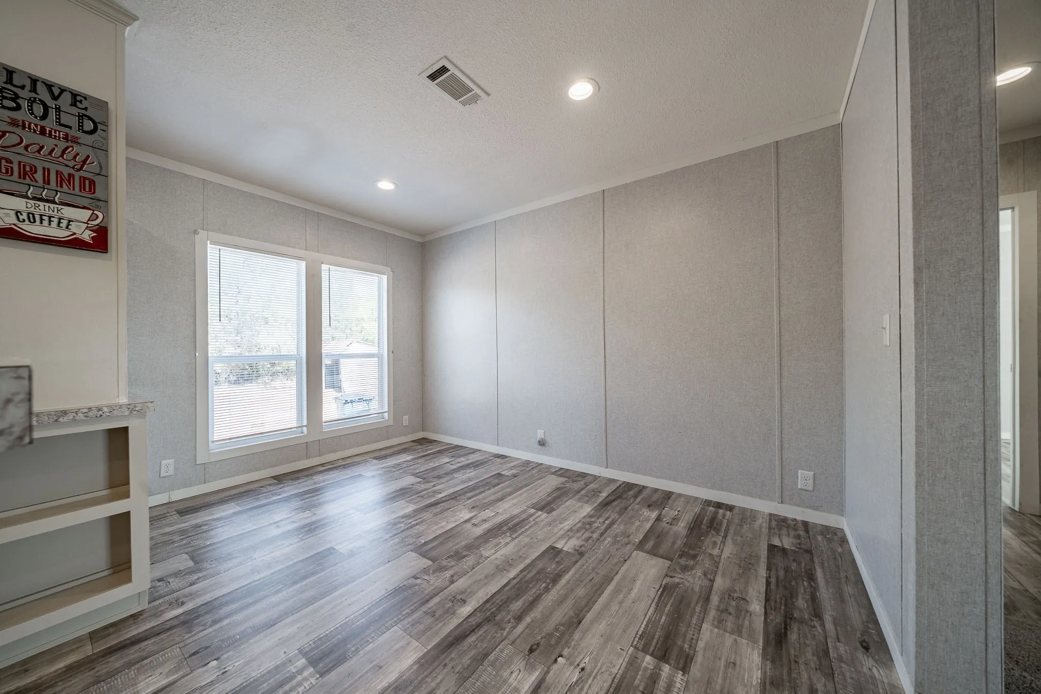 Mobile Home For Sale in Jones County , 802 S Swenson Street, Stamford, Texas 79553, 3 Bedroom, 2 Bathroom, Garage spaces, 1,458 Sqft, built in 2021, mls#21379153, Real Estate Agent in Stamford, Homes For Sale in Jones county, Homes For Sale in Stamford, Realtor in Stamford Texas, Real Estate Brokerage Independent Realty Texas, Luminita Cordes Realtor