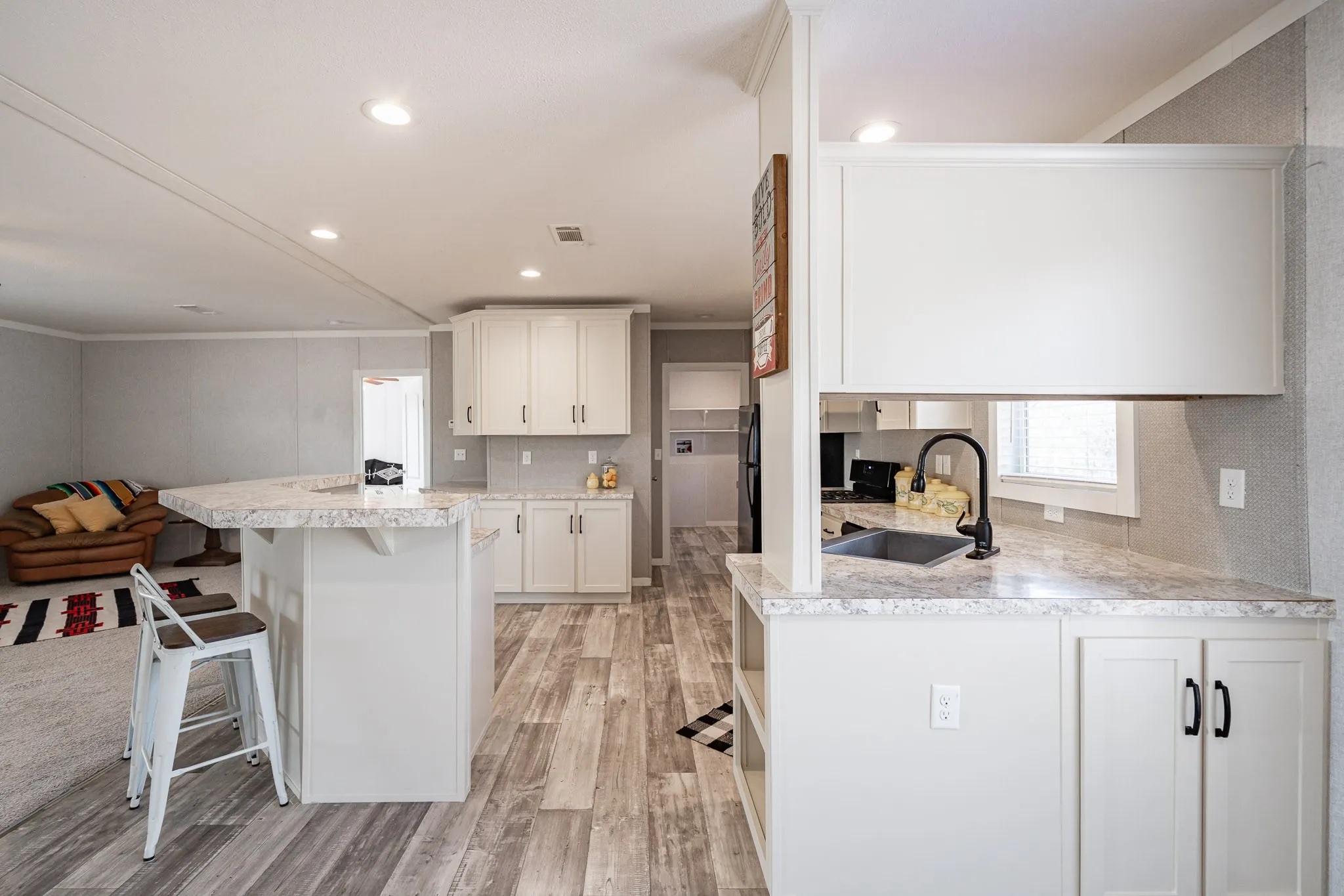 Mobile Home For Sale in Jones County , 802 S Swenson Street, Stamford, Texas 79553, 3 Bedroom, 2 Bathroom, Garage spaces, 1,458 Sqft, built in 2021, mls#21379153, Real Estate Agent in Stamford, Homes For Sale in Jones county, Homes For Sale in Stamford, Realtor in Stamford Texas, Real Estate Brokerage Independent Realty Texas, Luminita Cordes Realtor