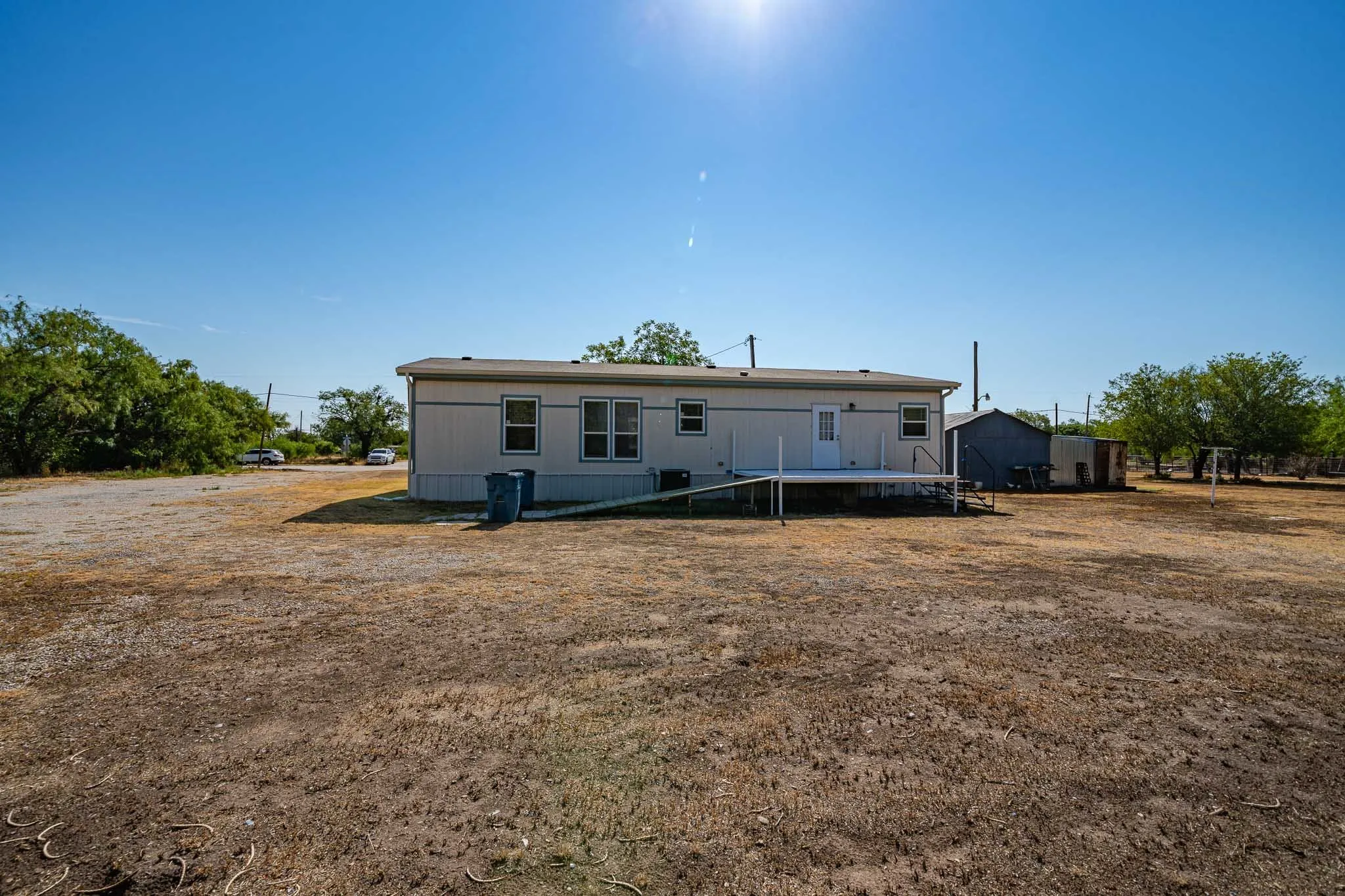 Mobile Home For Sale in Jones County , 802 S Swenson Street, Stamford, Texas 79553, 3 Bedroom, 2 Bathroom, Garage spaces, 1,458 Sqft, built in 2021, mls#21379153, Real Estate Agent in Stamford, Homes For Sale in Jones county, Homes For Sale in Stamford, Realtor in Stamford Texas, Real Estate Brokerage Independent Realty Texas, Luminita Cordes Realtor