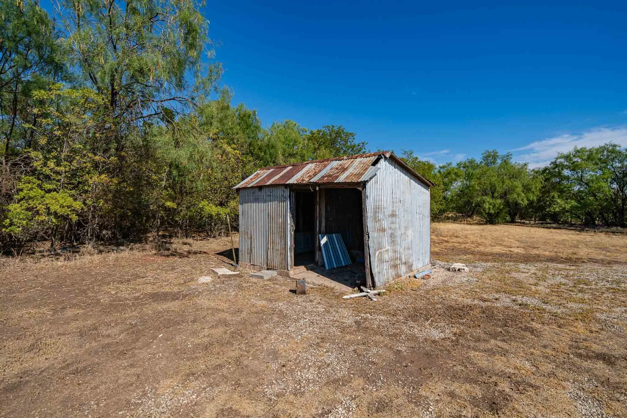 Mobile Home For Sale in Jones County , 802 S Swenson Street, Stamford, Texas 79553, 3 Bedroom, 2 Bathroom, Garage spaces, 1,458 Sqft, built in 2021, mls#21379153, Real Estate Agent in Stamford, Homes For Sale in Jones county, Homes For Sale in Stamford, Realtor in Stamford Texas, Real Estate Brokerage Independent Realty Texas, Luminita Cordes Realtor