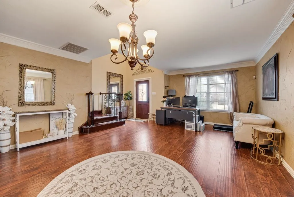Single Family Residence For Sale in Tarrant County , 7602 Stanhope Lane, Arlington, Texas 76001, 4 Bedroom, 3 Bathroom, 2 Garage spaces, 2,209 Sqft, built in 2001, mls#21379098, Real Estate Agent in Arlington, Homes For Sale in Tarrant county, Homes For Sale in Arlington, Realtor in Arlington Texas, Real Estate Brokerage Independent Realty Texas, Luminita Cordes Realtor