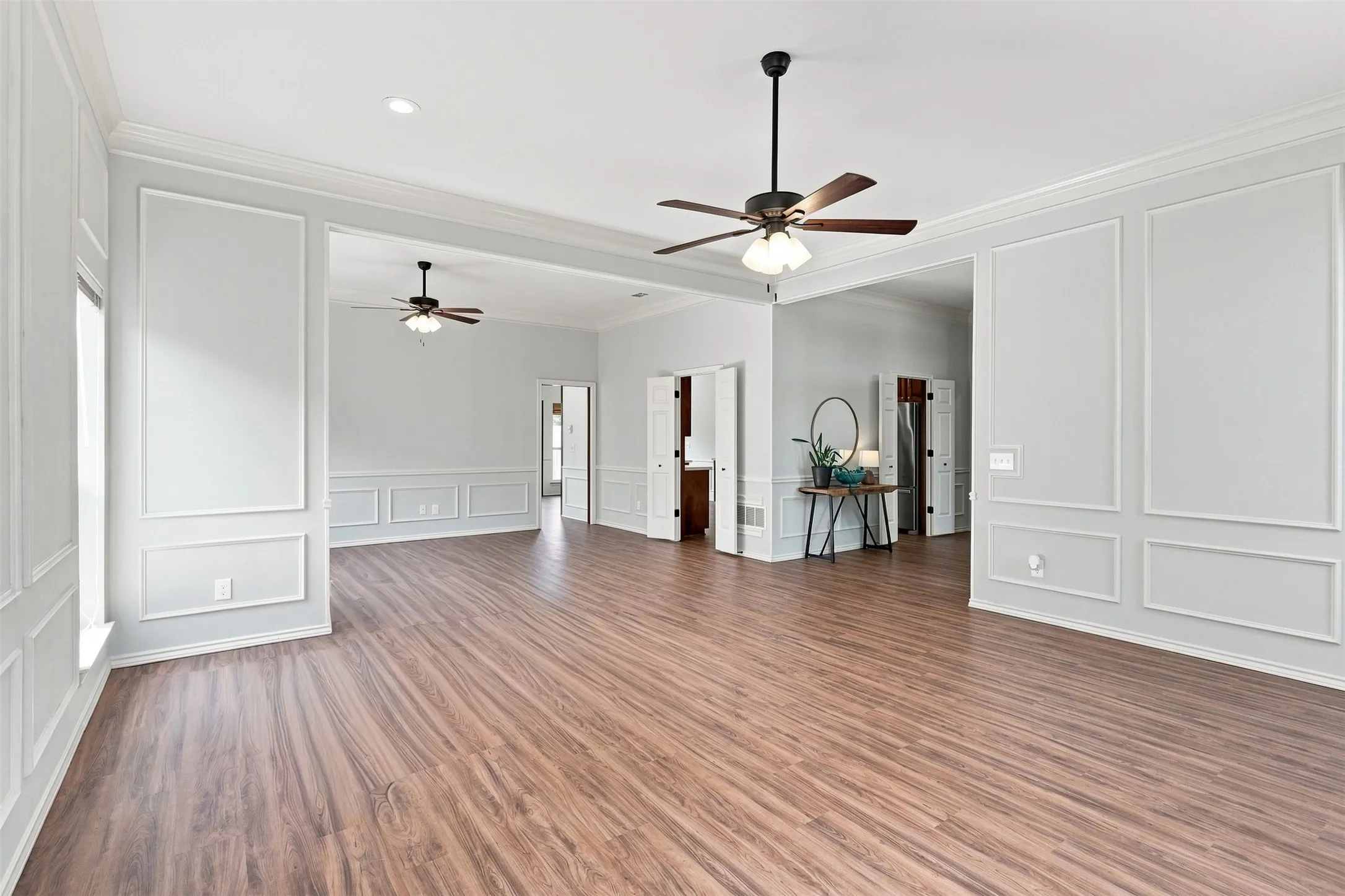 Single Family Residence For Sale in Collin County , 2416 Redfield Drive, Plano, Texas 75025, 4 Bedroom, 3 Bathroom, 2 Garage spaces, 2,326 Sqft, built in 1987, mls#21379400, Real Estate Agent in Plano, Homes For Sale in Collin county, Homes For Sale in Plano, Realtor in Plano Texas, Real Estate Brokerage Independent Realty Texas, Luminita Cordes Realtor