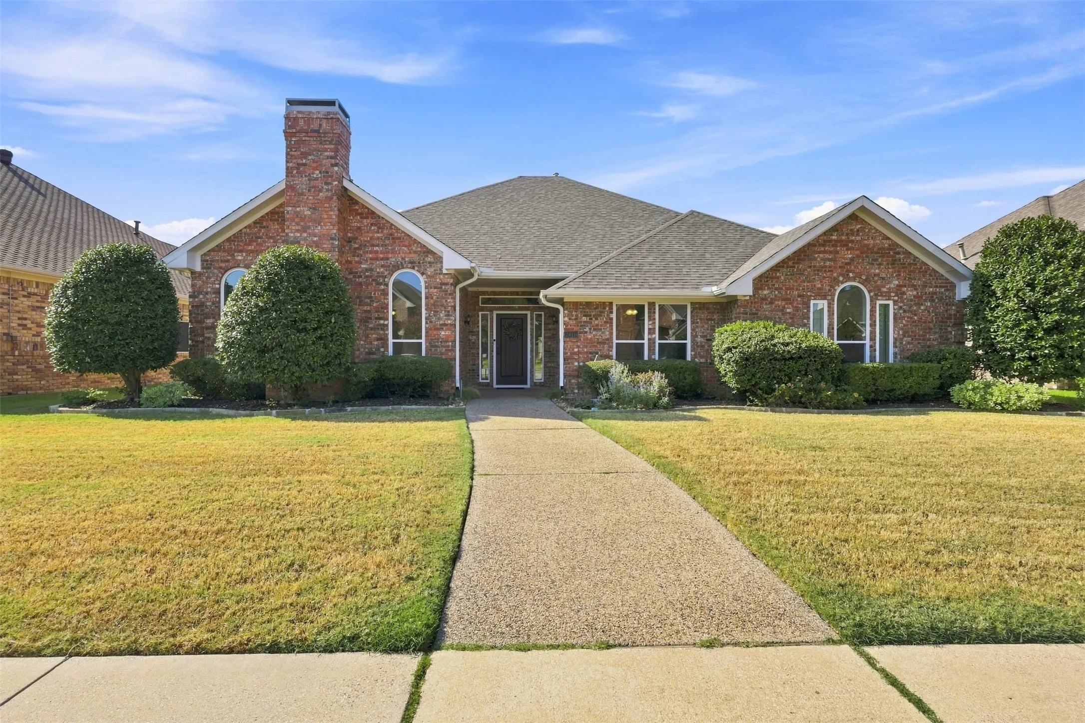 Single Family Residence For Sale in Collin County , 2416 Redfield Drive, Plano, Texas 75025, 4 Bedroom, 3 Bathroom, 2 Garage spaces, 2,326 Sqft, built in 1987, mls#21379400, Real Estate Agent in Plano, Homes For Sale in Collin county, Homes For Sale in Plano, Realtor in Plano Texas, Real Estate Brokerage Independent Realty Texas, Luminita Cordes Realtor