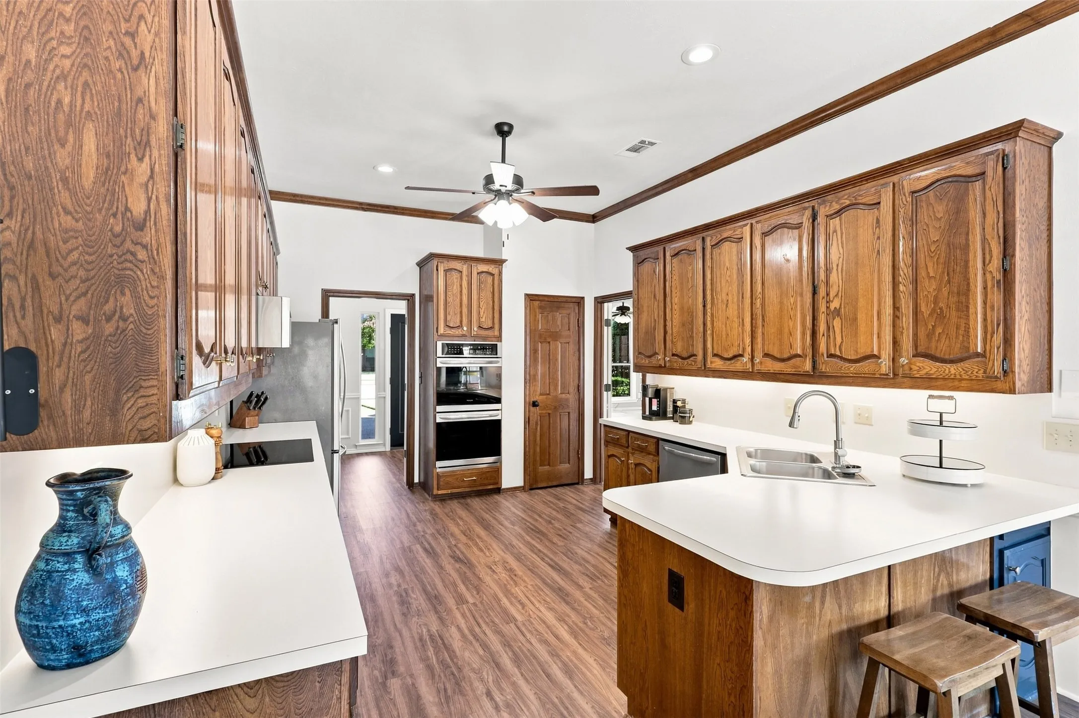Single Family Residence For Sale in Collin County , 2416 Redfield Drive, Plano, Texas 75025, 4 Bedroom, 3 Bathroom, 2 Garage spaces, 2,326 Sqft, built in 1987, mls#21379400, Real Estate Agent in Plano, Homes For Sale in Collin county, Homes For Sale in Plano, Realtor in Plano Texas, Real Estate Brokerage Independent Realty Texas, Luminita Cordes Realtor