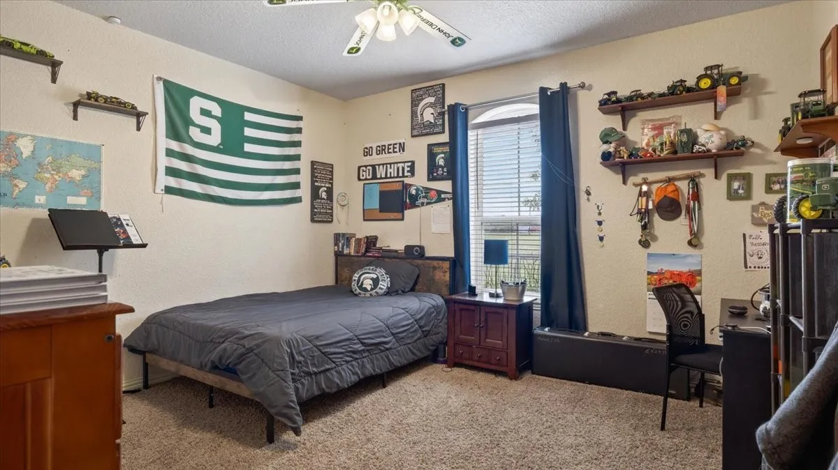 Single Family Residence For Sale in Van Zandt County , 505 VZ County Road 2701, Mabank, Texas 75147, 3 Bedroom, 2 Bathroom, 2 Garage spaces, 2,191 Sqft, built in 2007, mls#21379429, Real Estate Agent in Mabank, Homes For Sale in Van Zandt county, Homes For Sale in Mabank, Realtor in Mabank Texas, Real Estate Brokerage Independent Realty Texas, Luminita Cordes Realtor
