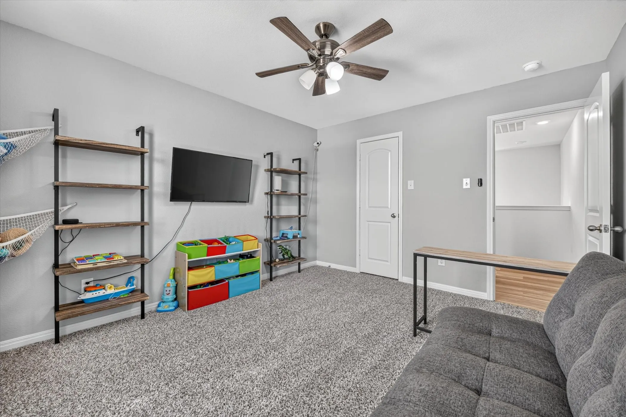 Single Family Residence For Sale in Wise County , 176 Bandana Circle, Newark, Texas 76071, 4 Bedroom, 3 Bathroom, 2 Garage spaces, 2,153 Sqft, built in 2021, mls#21379430, Real Estate Agent in Newark, Homes For Sale in Wise county, Homes For Sale in Newark, Realtor in Newark Texas, Real Estate Brokerage Independent Realty Texas, Luminita Cordes Realtor
