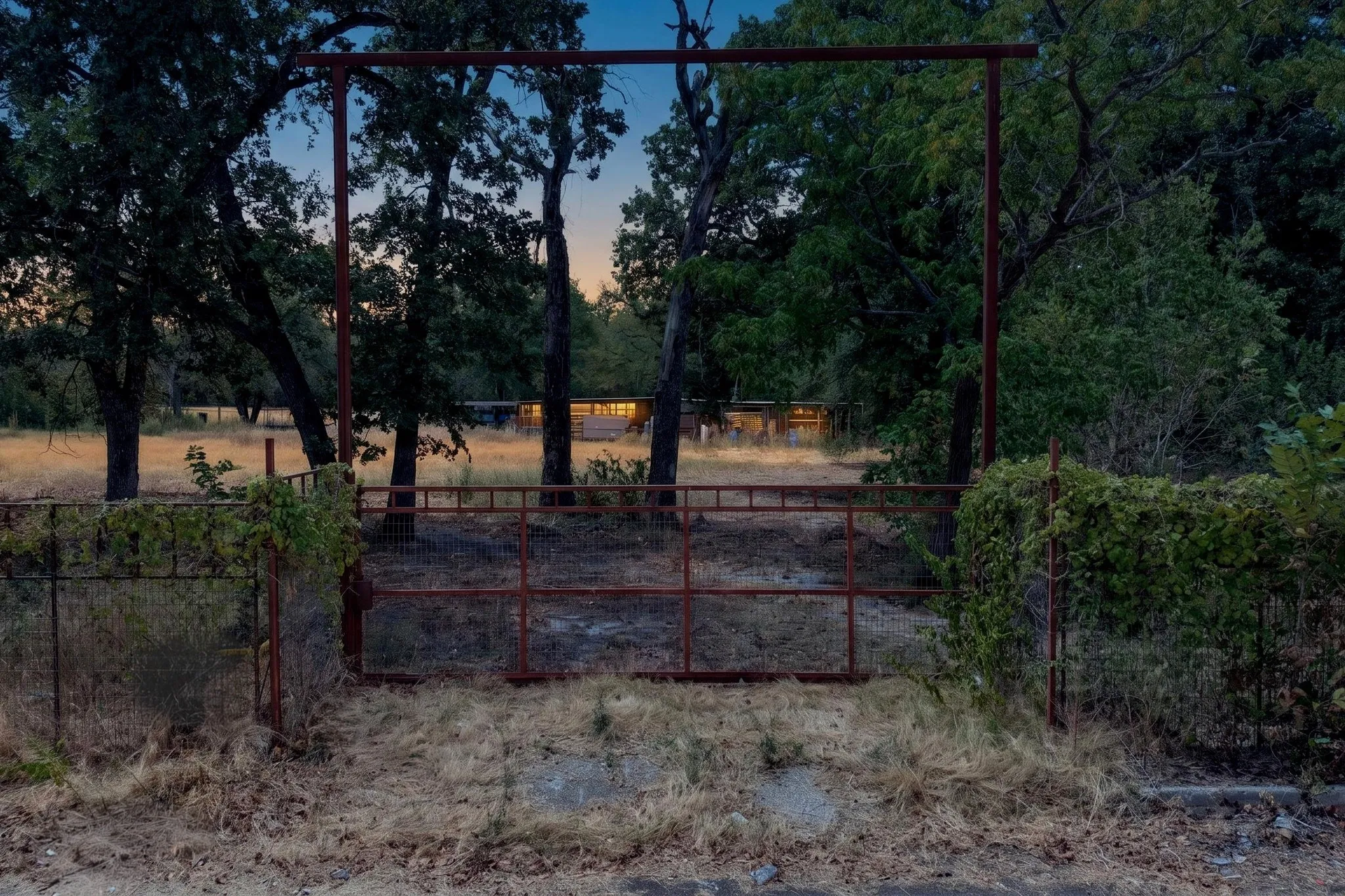 Unimproved Land For Sale in Dallas County , 6706 Elam, Dallas, Texas 75217, 0, 0, Garage spaces, 0 Sqft, built in 0, mls#21379438, Real Estate Agent in Dallas, Homes For Sale in Dallas county, Homes For Sale in Dallas, Realtor in Dallas Texas, Real Estate Brokerage Independent Realty Texas, Luminita Cordes Realtor