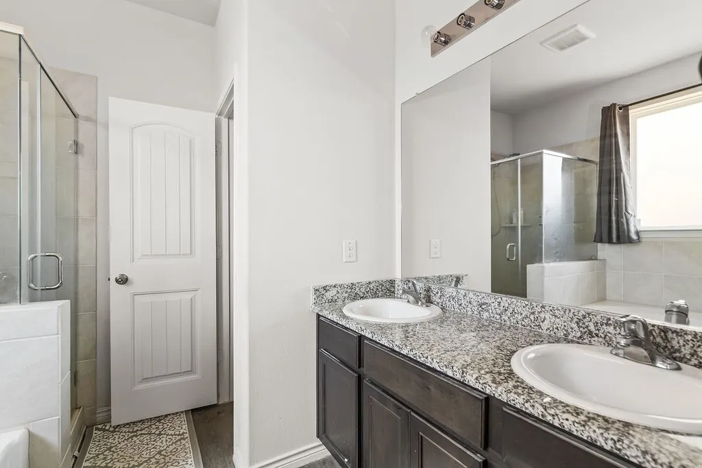 Single Family Residence For Sale in Tarrant County , 8317 Horned Maple Trail, Fort Worth, Texas 76123, 3 Bedroom, 2 Bathroom, 2 Garage spaces, 1,620 Sqft, built in 2021, mls#21379439, Real Estate Agent in Fort Worth, Homes For Sale in Tarrant county, Homes For Sale in Fort Worth, Realtor in Fort Worth Texas, Real Estate Brokerage Independent Realty Texas, Luminita Cordes Realtor