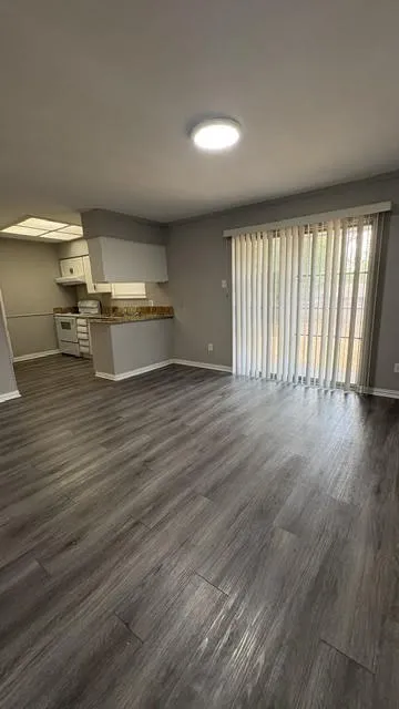 Single Family Residence For Sale in Dallas County , 7208 Larchway Drive, Dallas, Texas 75232, 3 Bedroom, 2 Bathroom, Garage spaces, 1,580 Sqft, built in 1959, mls#21379093, Real Estate Agent in Dallas, Homes For Sale in Dallas county, Homes For Sale in Dallas, Realtor in Dallas Texas, Real Estate Brokerage Independent Realty Texas, Luminita Cordes Realtor