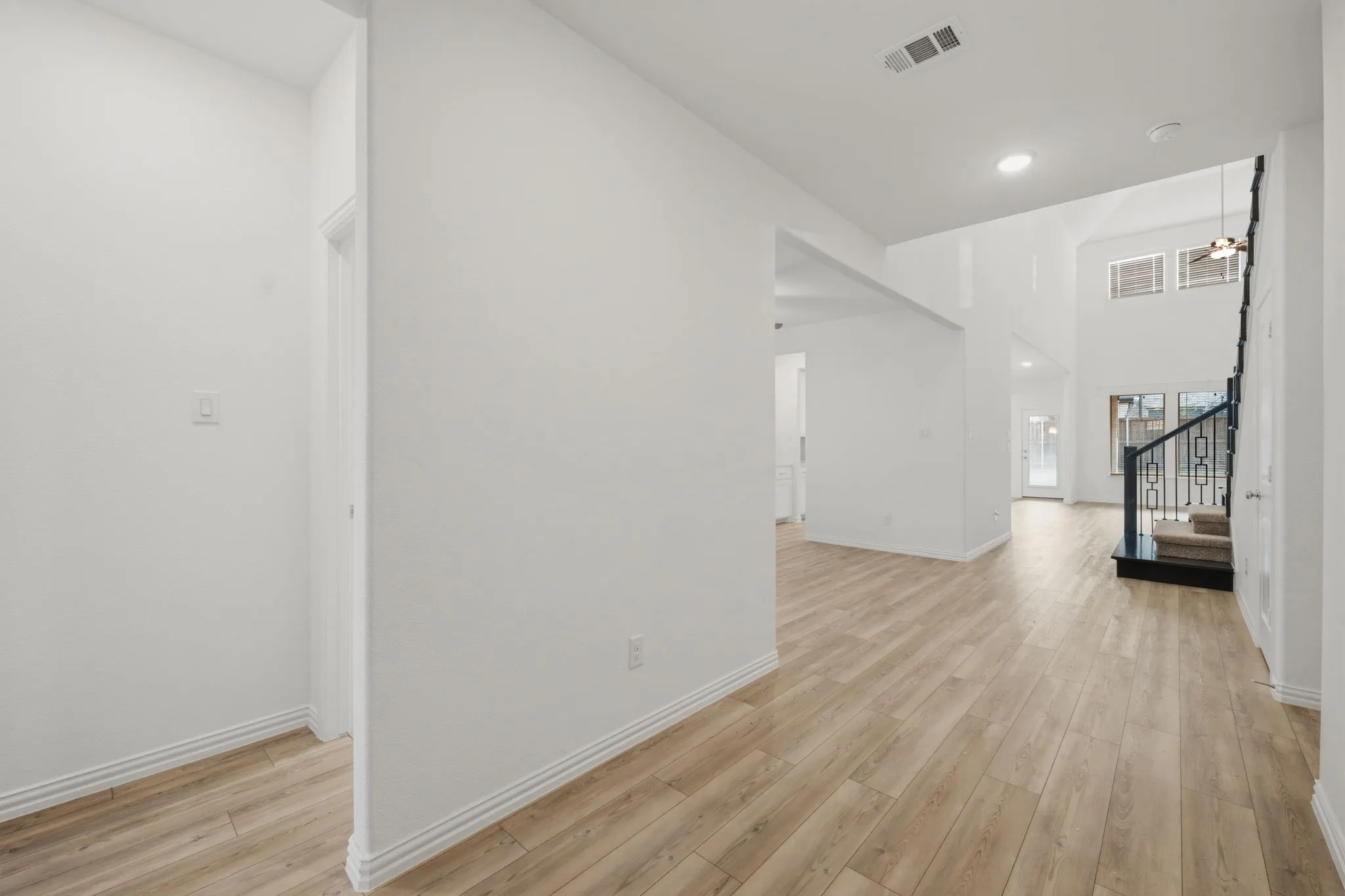 Single Family Residence For Rent in Collin County , 2507 Gentle Knoll Drive, Melissa, Texas 75454, 4 Bedroom, 4 Bathroom, 2 Garage spaces, 3,135 Sqft, built in 2024, mls#21379444, Real Estate Agent in Melissa, Homes For Rent in Collin county, Homes For Rent in Melissa, Realtor in Melissa Texas, Real Estate Brokerage Independent Realty Texas, Luminita Cordes Realtor