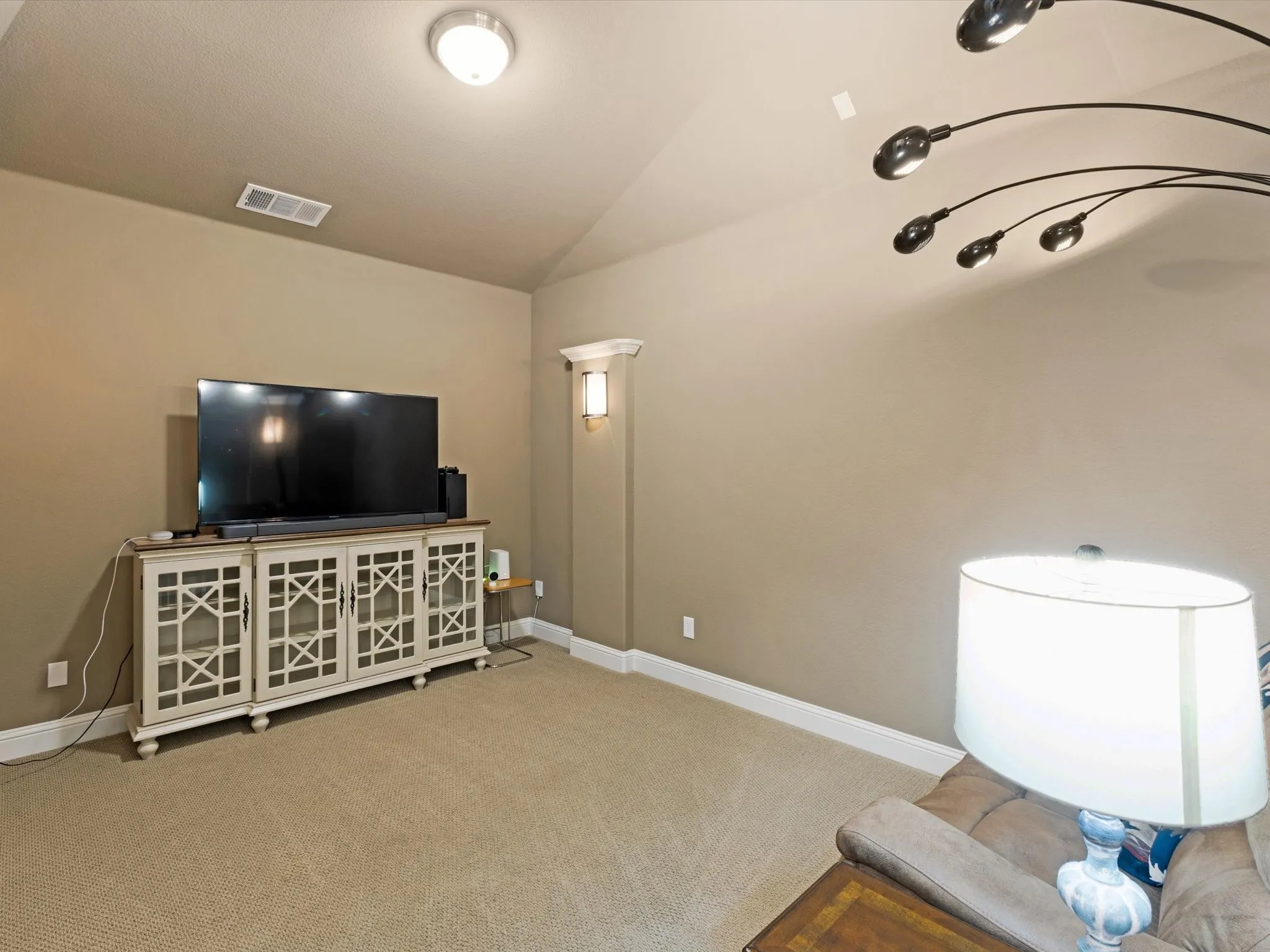 Single Family Residence For Sale in Denton County , 3721 Maxdale Drive, Prosper, Texas 75078, 3 Bedroom, 3 Bathroom, 2 Garage spaces, 2,953 Sqft, built in 2019, mls#21376783, Real Estate Agent in Prosper, Homes For Sale in Denton county, Homes For Sale in Prosper, Realtor in Prosper Texas, Real Estate Brokerage Independent Realty Texas, Luminita Cordes Realtor