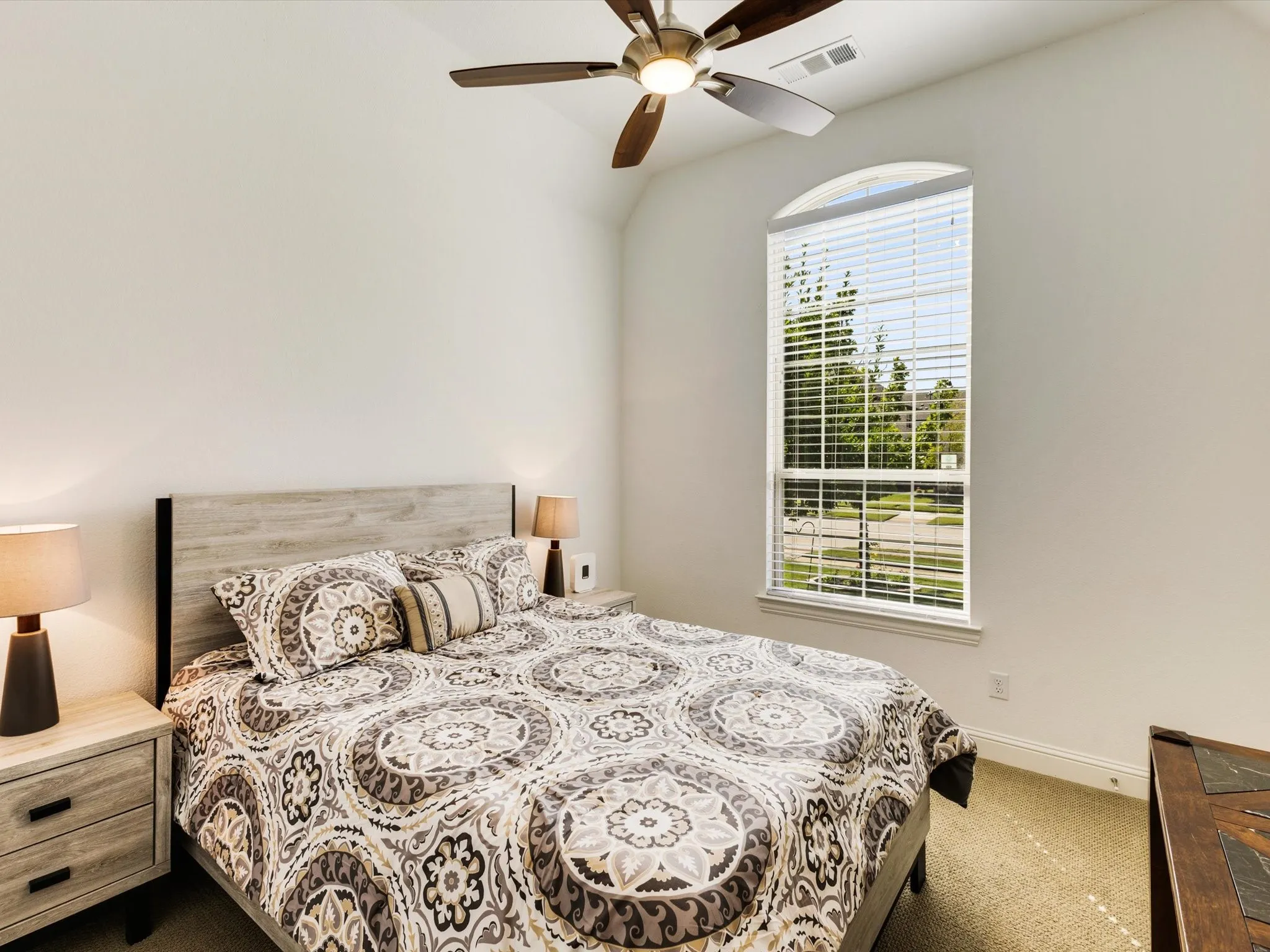 Single Family Residence For Sale in Denton County , 3721 Maxdale Drive, Prosper, Texas 75078, 3 Bedroom, 3 Bathroom, 2 Garage spaces, 2,953 Sqft, built in 2019, mls#21376783, Real Estate Agent in Prosper, Homes For Sale in Denton county, Homes For Sale in Prosper, Realtor in Prosper Texas, Real Estate Brokerage Independent Realty Texas, Luminita Cordes Realtor