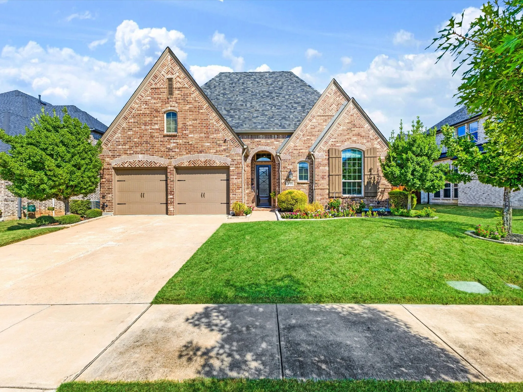 Single Family Residence For Sale in Denton County , 3721 Maxdale Drive, Prosper, Texas 75078, 3 Bedroom, 3 Bathroom, 2 Garage spaces, 2,953 Sqft, built in 2019, mls#21376783, Real Estate Agent in Prosper, Homes For Sale in Denton county, Homes For Sale in Prosper, Realtor in Prosper Texas, Real Estate Brokerage Independent Realty Texas, Luminita Cordes Realtor