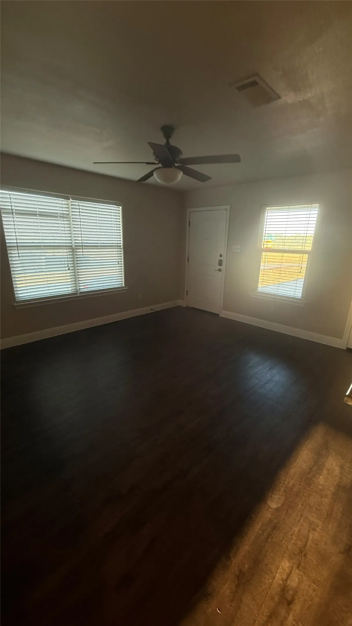 Duplex For Sale in Tarrant County , 3200 Cherry Lane, Fort Worth, Texas 76116, 6 Bedroom, 2 Bathroom, 2 Garage spaces, 0 Sqft, built in 2017, mls#21379453, Real Estate Agent in Fort Worth, Homes For Sale in Tarrant county, Homes For Sale in Fort Worth, Realtor in Fort Worth Texas, Real Estate Brokerage Independent Realty Texas, Luminita Cordes Realtor