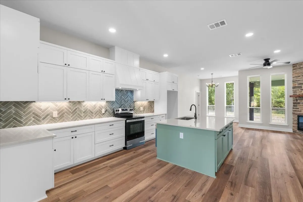 Single Family Residence For Sale in Navarro County , 785 Palmito Ranch Rd, Corsicana, Texas 75110, 3 Bedroom, 2 Bathroom, 2 Garage spaces, 1,900 Sqft, built in 2026, mls#21377634, Real Estate Agent in Corsicana, Homes For Sale in Navarro county, Homes For Sale in Corsicana, Realtor in Corsicana Texas, Real Estate Brokerage Independent Realty Texas, Luminita Cordes Realtor