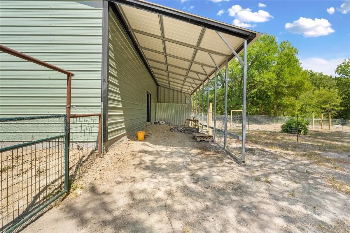 Single Family Residence For Sale in Navarro County , 785 Palmito Ranch Rd, Corsicana, Texas 75110, 3 Bedroom, 2 Bathroom, 2 Garage spaces, 1,900 Sqft, built in 2026, mls#21377634, Real Estate Agent in Corsicana, Homes For Sale in Navarro county, Homes For Sale in Corsicana, Realtor in Corsicana Texas, Real Estate Brokerage Independent Realty Texas, Luminita Cordes Realtor