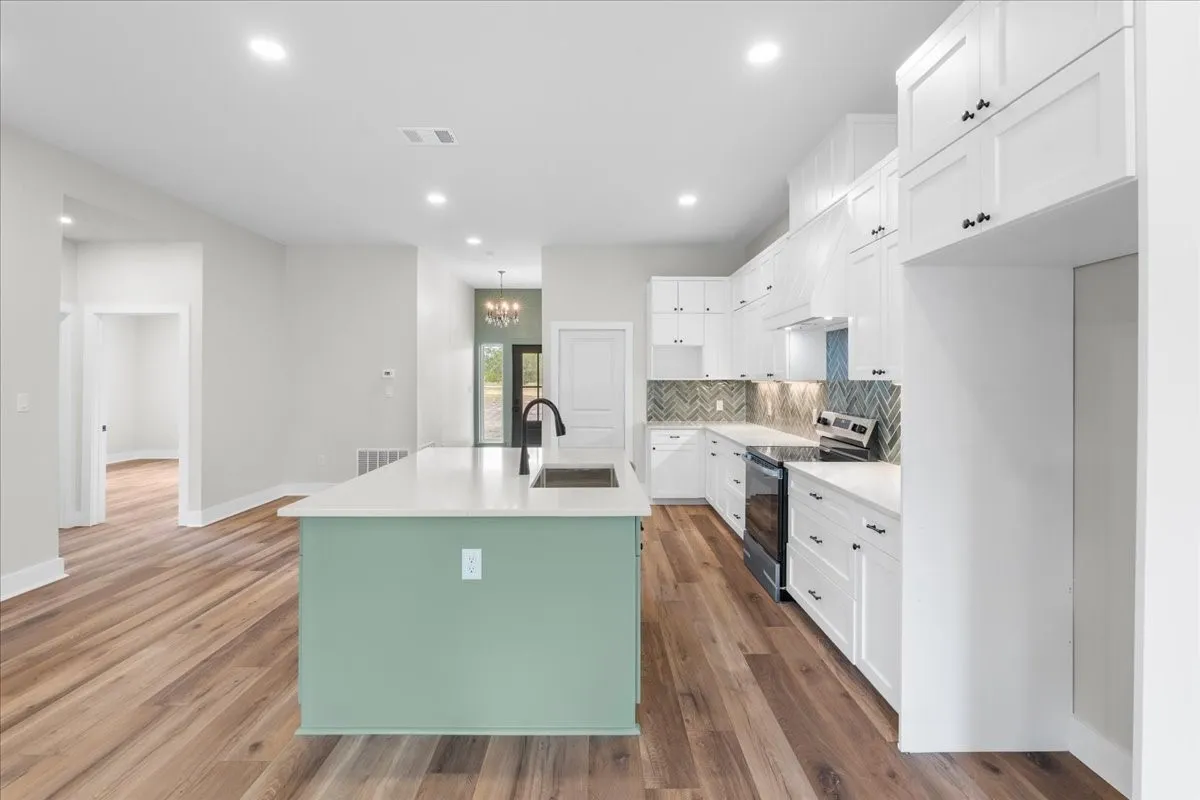 Single Family Residence For Sale in Navarro County , 785 Palmito Ranch Rd, Corsicana, Texas 75110, 3 Bedroom, 2 Bathroom, 2 Garage spaces, 1,900 Sqft, built in 2026, mls#21377634, Real Estate Agent in Corsicana, Homes For Sale in Navarro county, Homes For Sale in Corsicana, Realtor in Corsicana Texas, Real Estate Brokerage Independent Realty Texas, Luminita Cordes Realtor